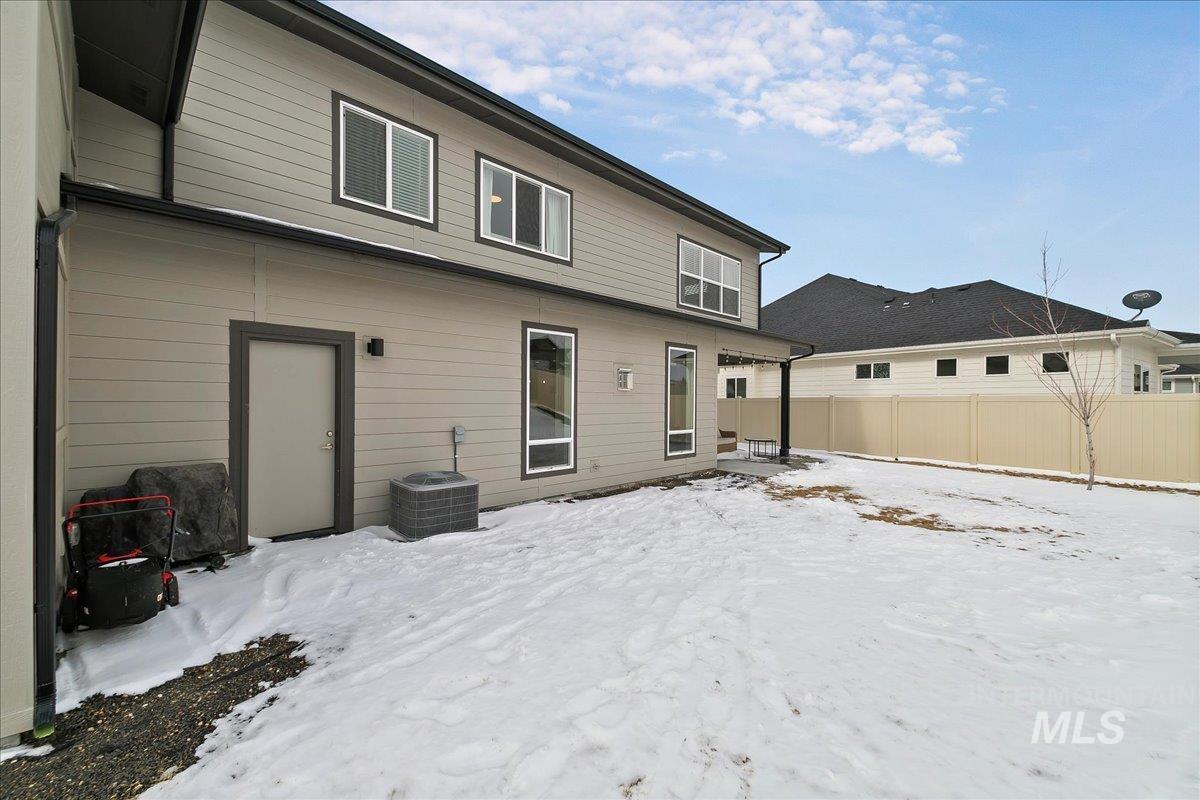 2196 N Opal Falls Way Property Photo 45