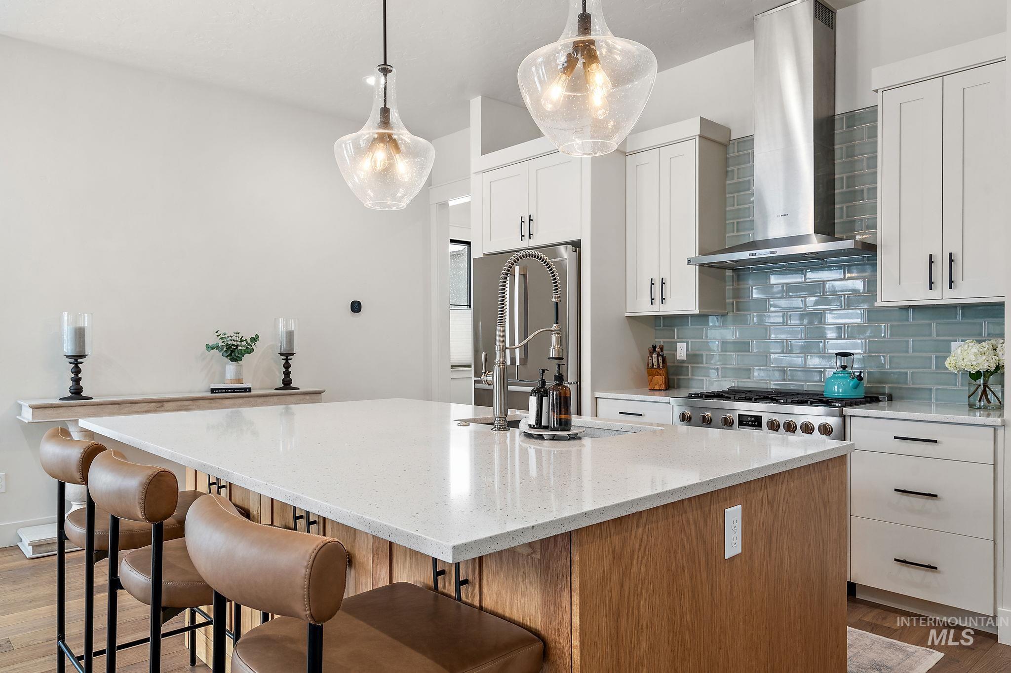 2550 W Iron Coop Street Property Photo 11