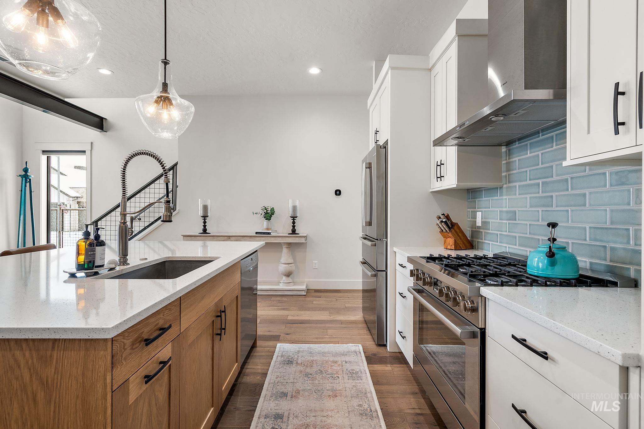 2550 W Iron Coop Street Property Photo 14