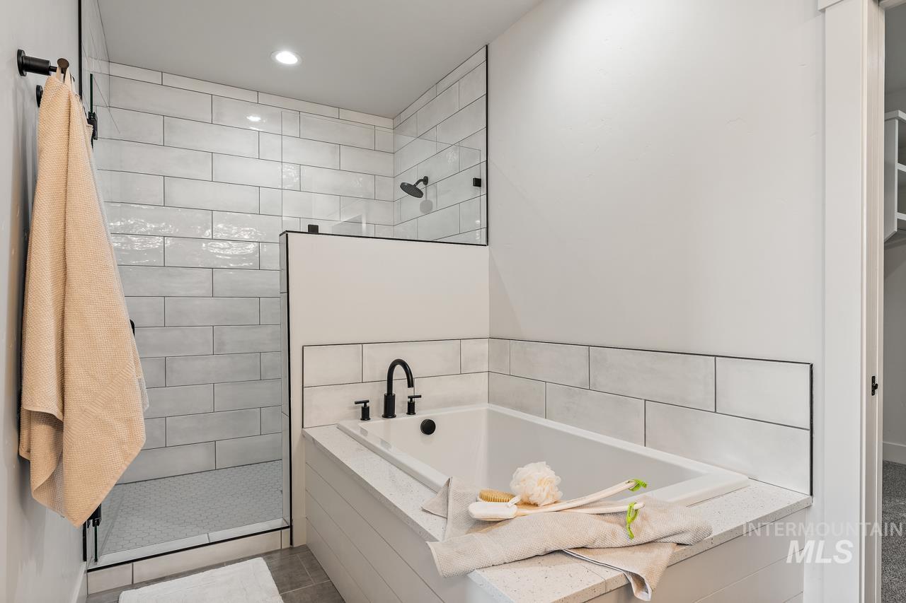 2550 W Iron Coop Street Property Photo 20