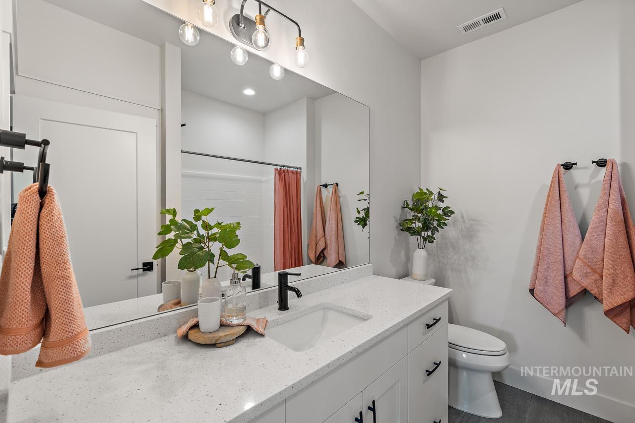 2550 W Iron Coop Street Property Photo 30