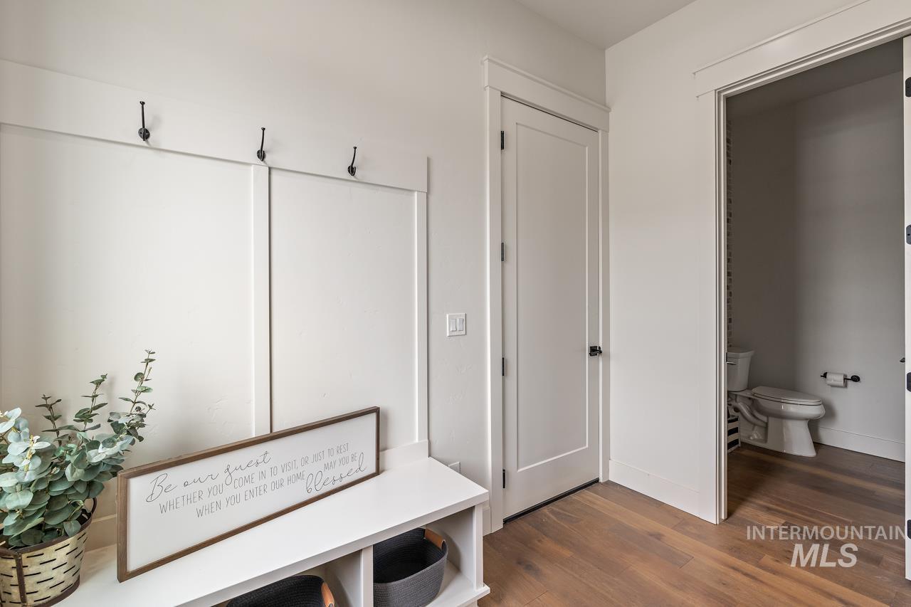 2550 W Iron Coop Street Property Photo 32