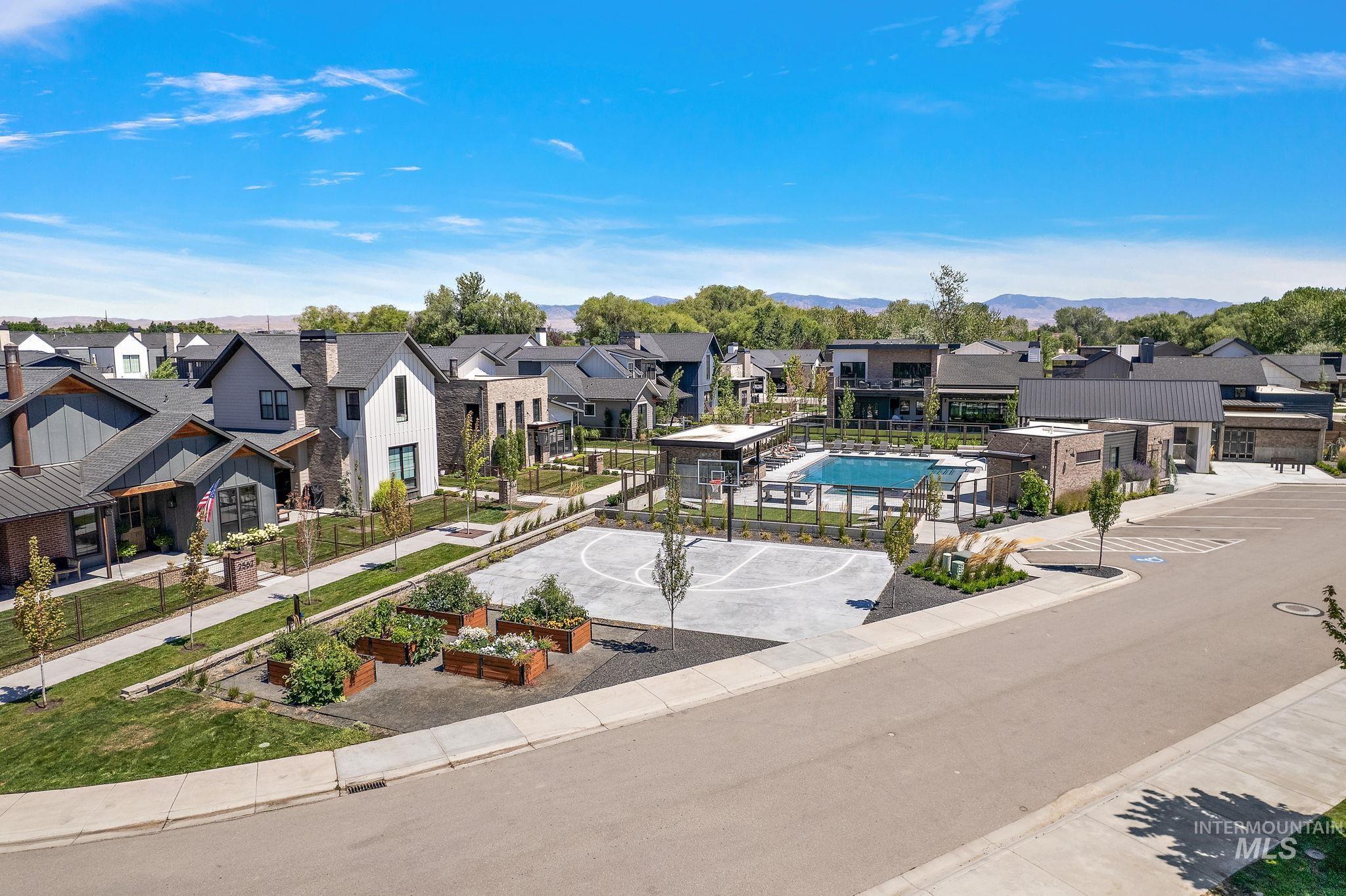 2550 W Iron Coop Street Property Photo 43