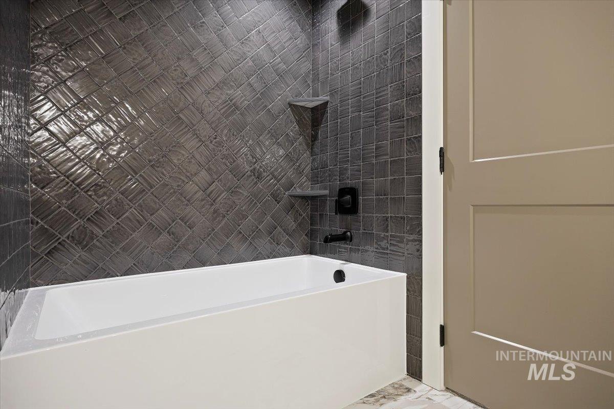 2055 Red Rock Way Property Photo 34