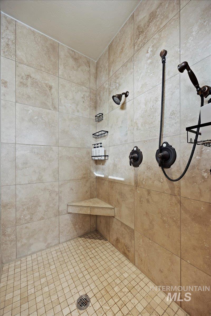 101 Pelican Point Property Photo 17