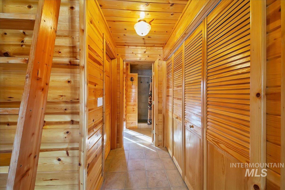 15 Village Lane Property Photo 34