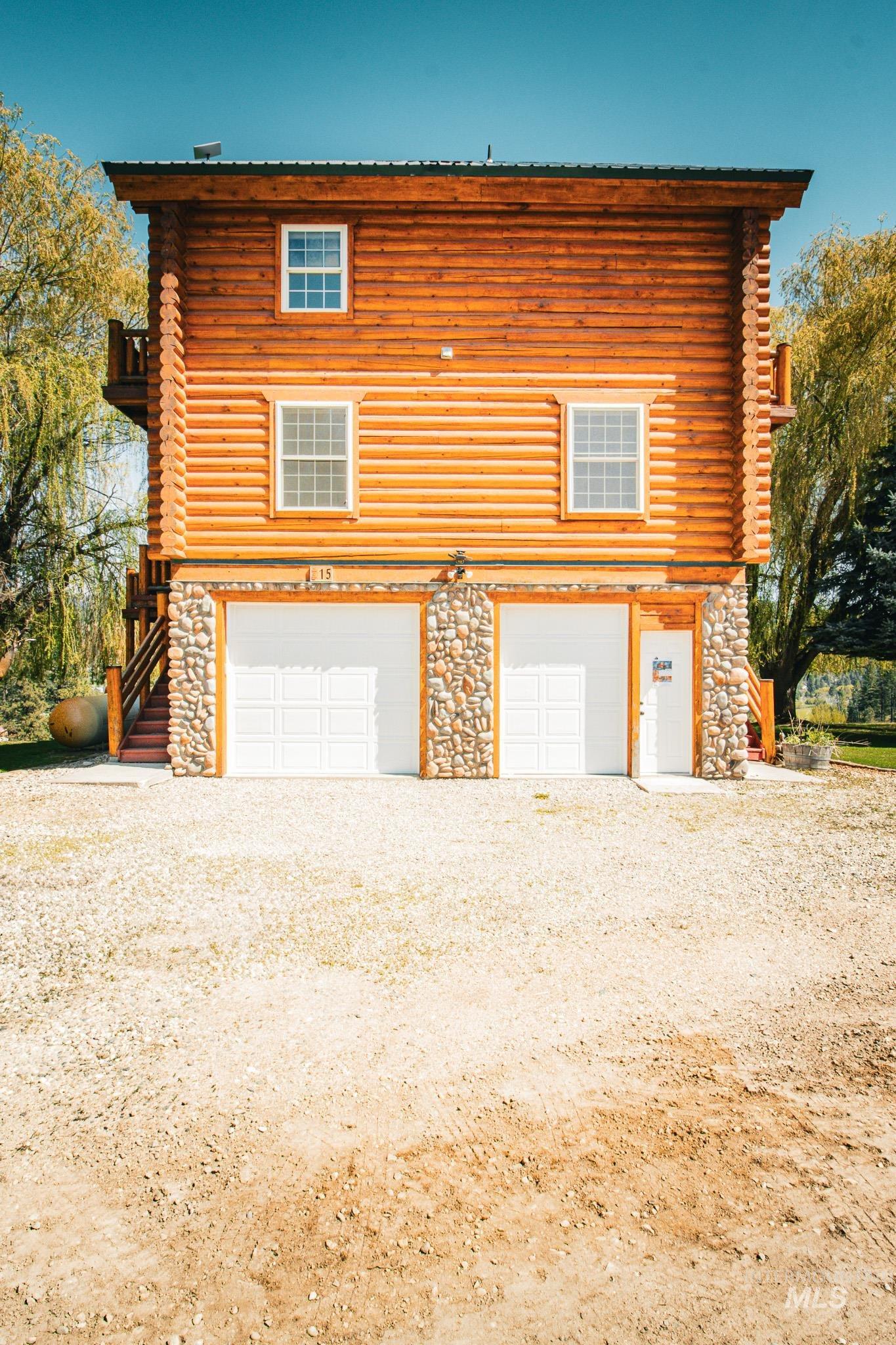 15 Village Lane Property Photo 49