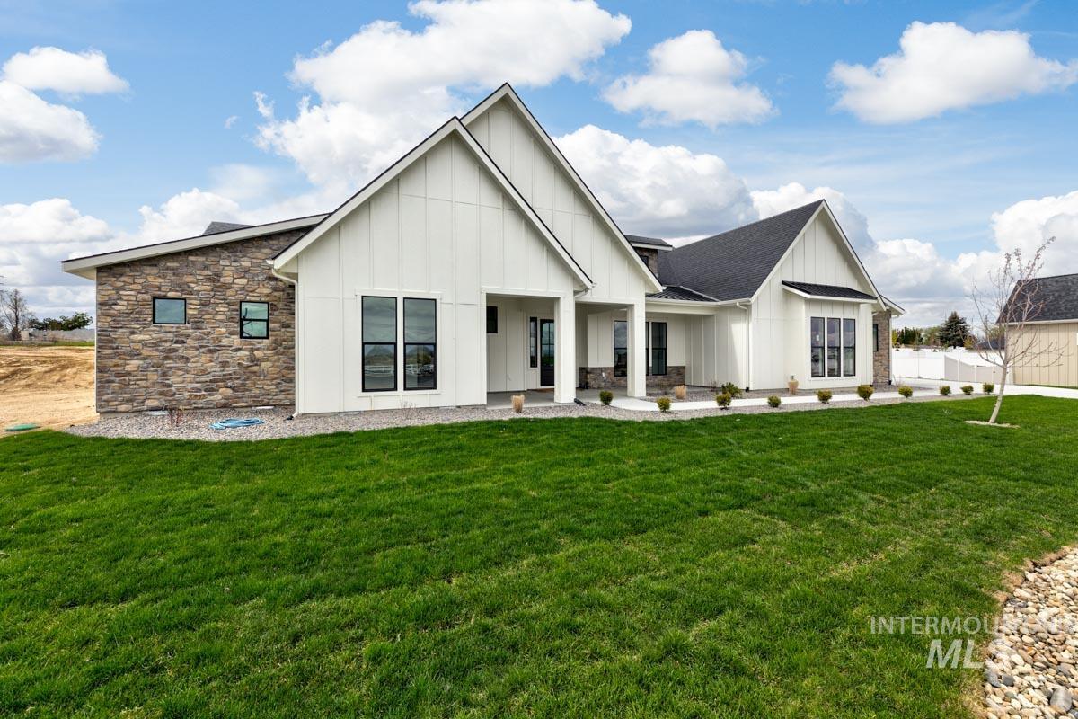 23763 Beartooth Way Property Photo 6