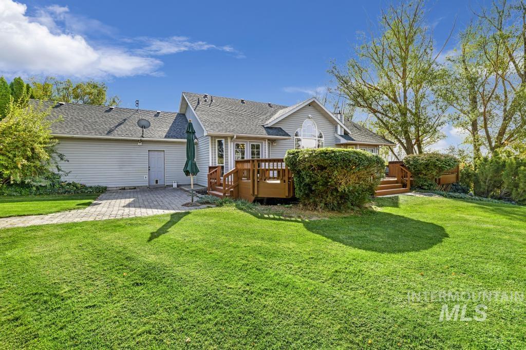 1354 E 4400 N Property Photo 6