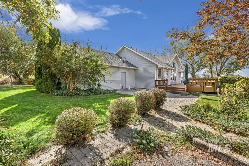 1354 E 4400 N Property Photo 10