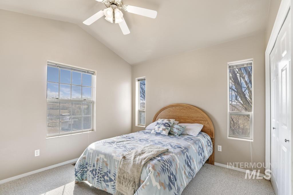 1354 E 4400 N Property Photo 36