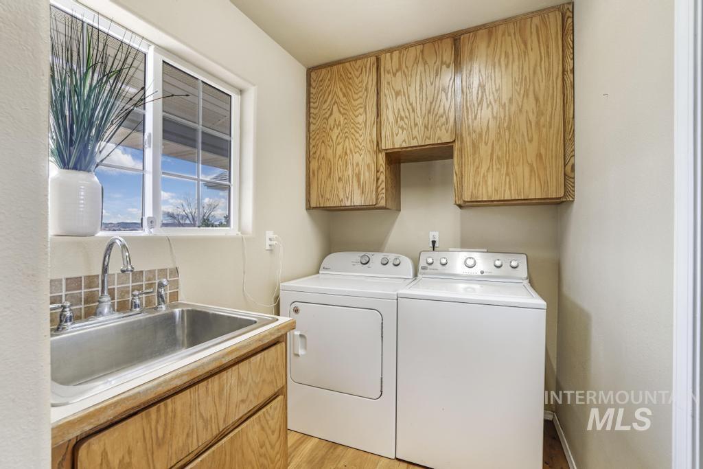 1354 E 4400 N Property Photo 38