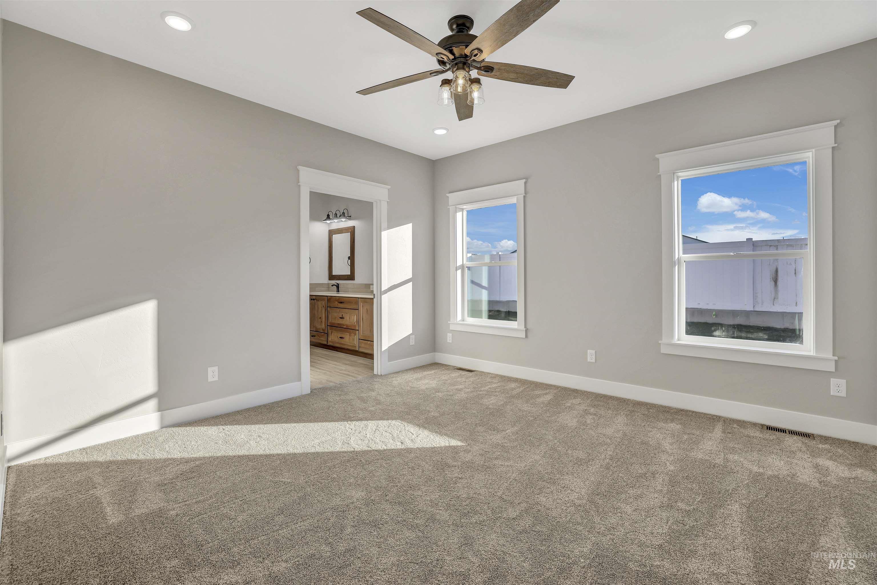 1483 Haizlee Way Property Photo 18