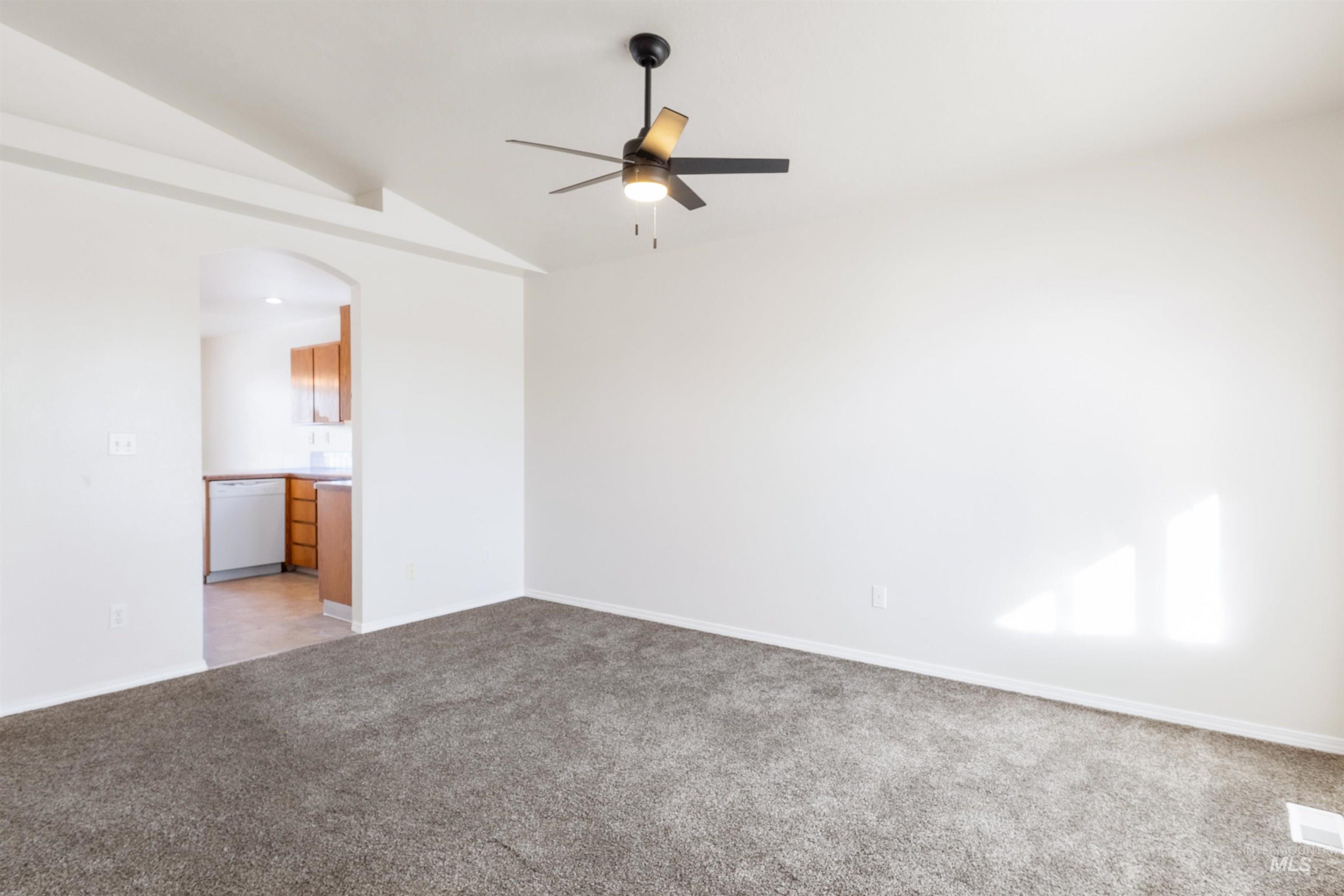 7667 Arlington Drive Property Photo 2