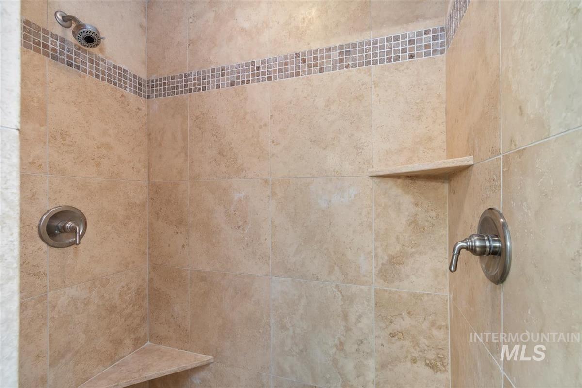4694 W Escalante Dr Property Photo 34