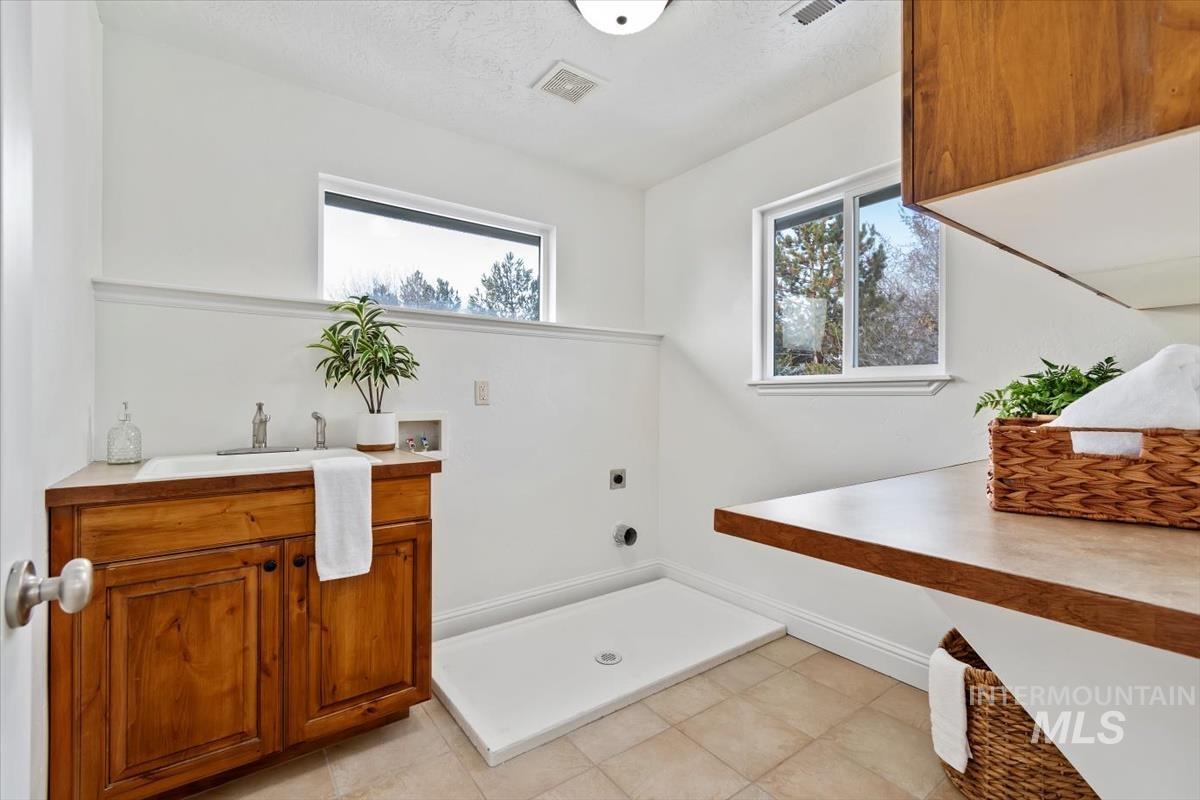 4694 W Escalante Dr Property Photo 36