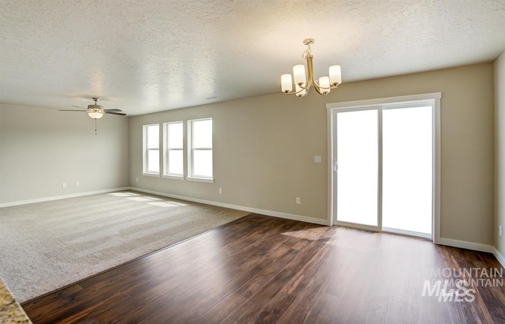 1589 Witt Property Photo 5