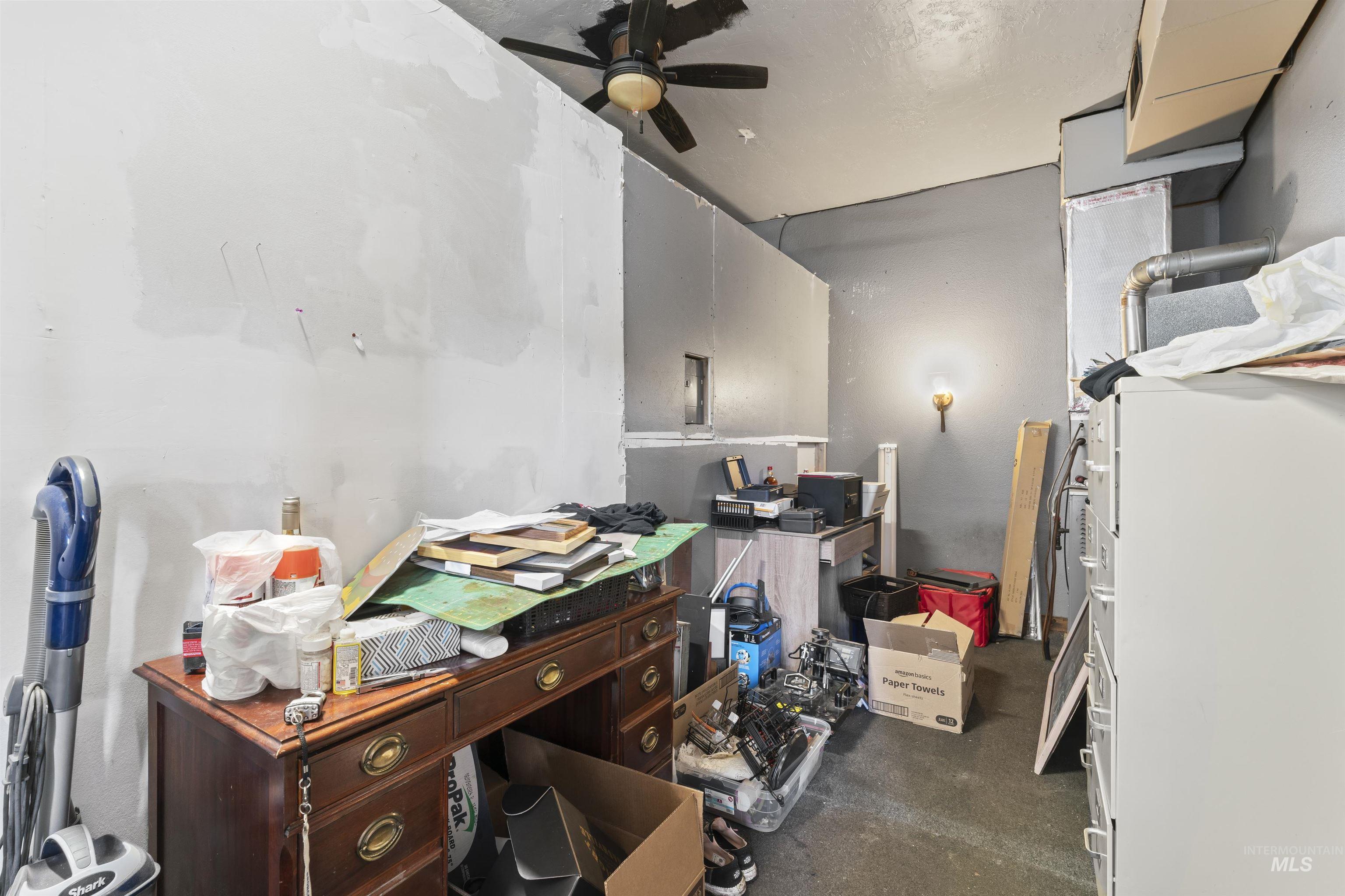 114 E Main Street Property Photo 34