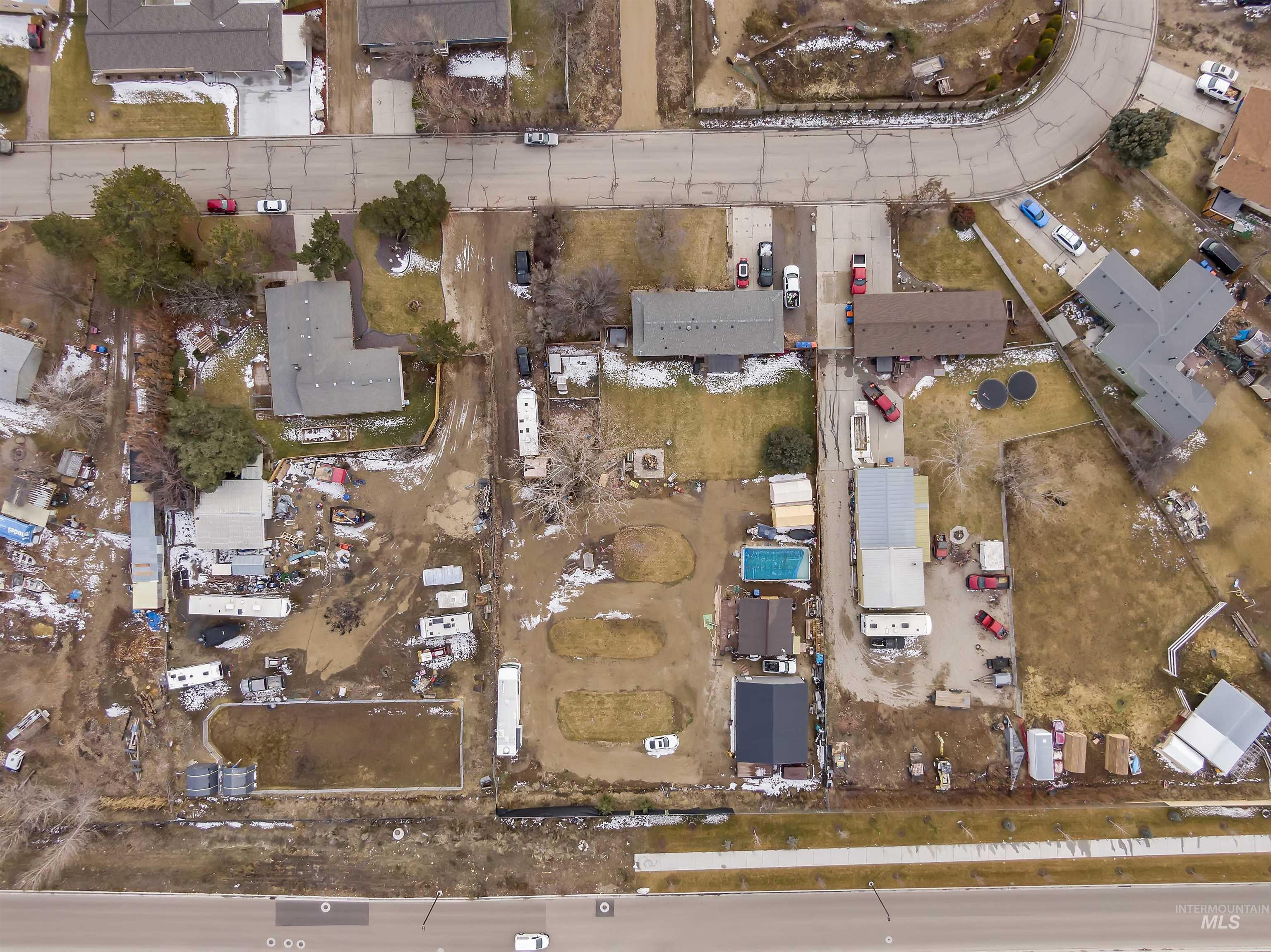 3760 Onyx Property Photo 3