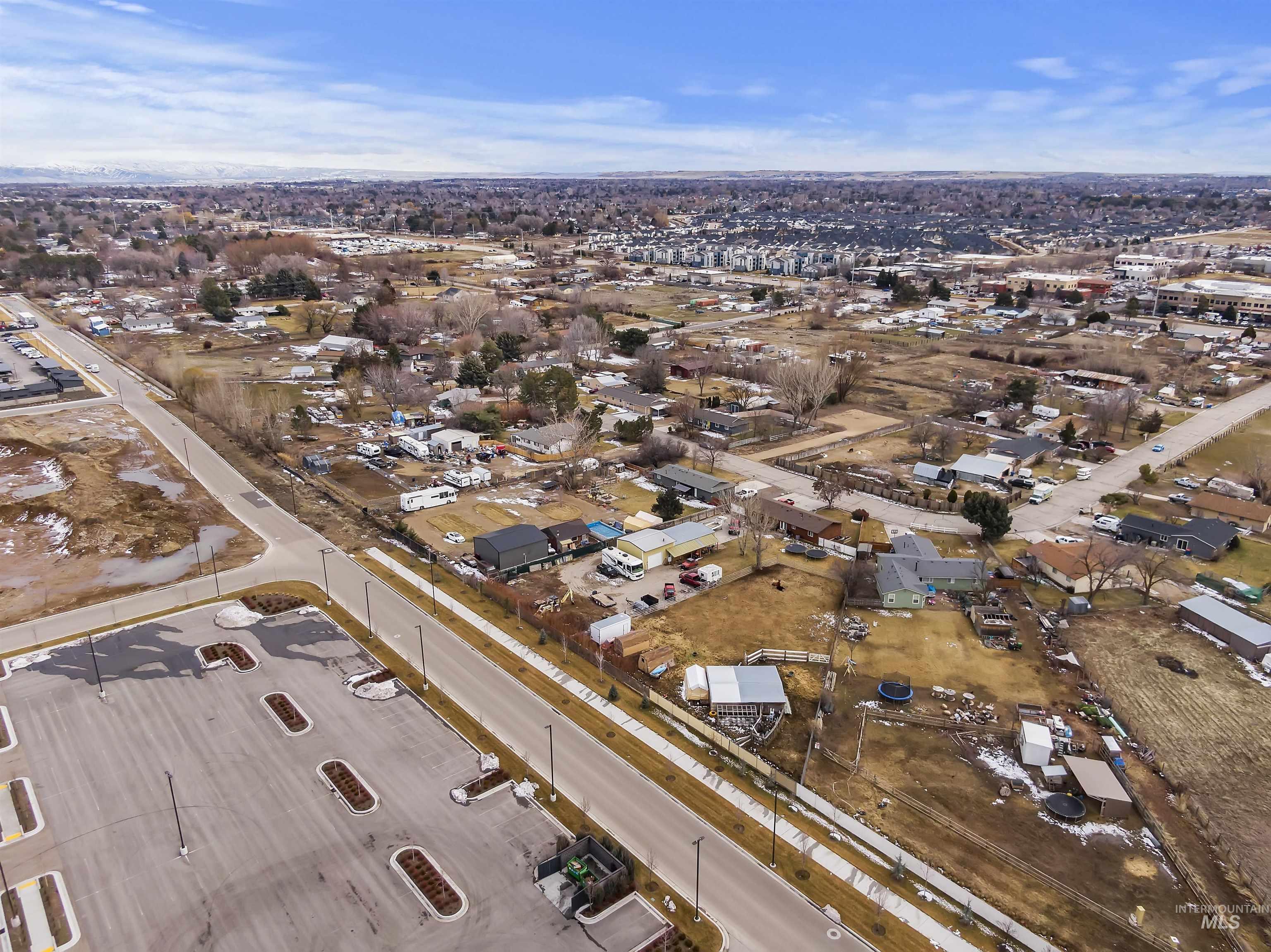 3760 Onyx Property Photo 4