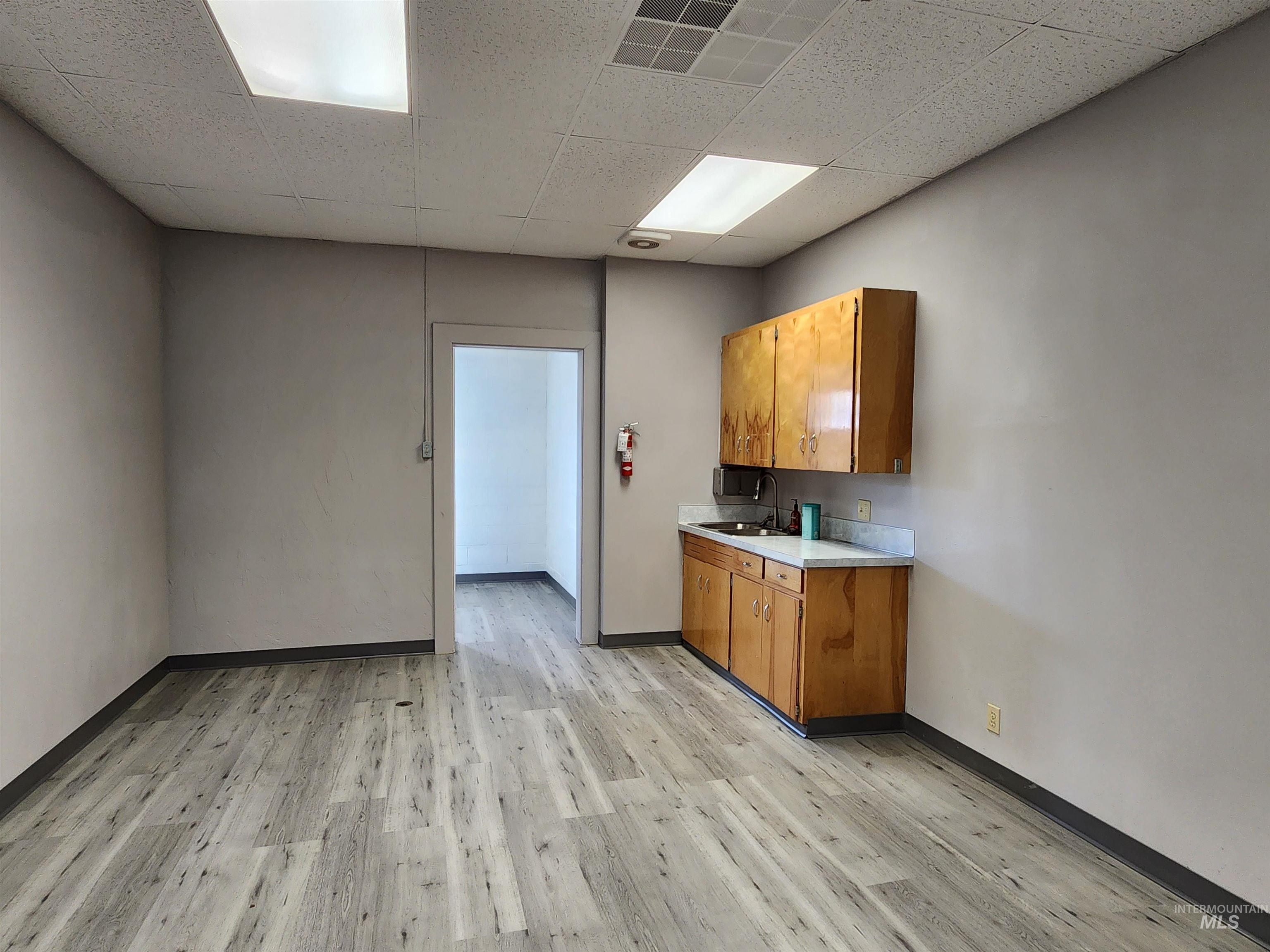 720 6th St. Property Photo 11