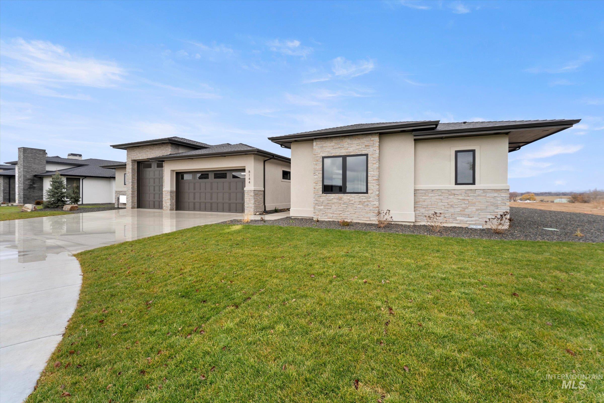 8144 W Inspirado Dr. Property Photo 1