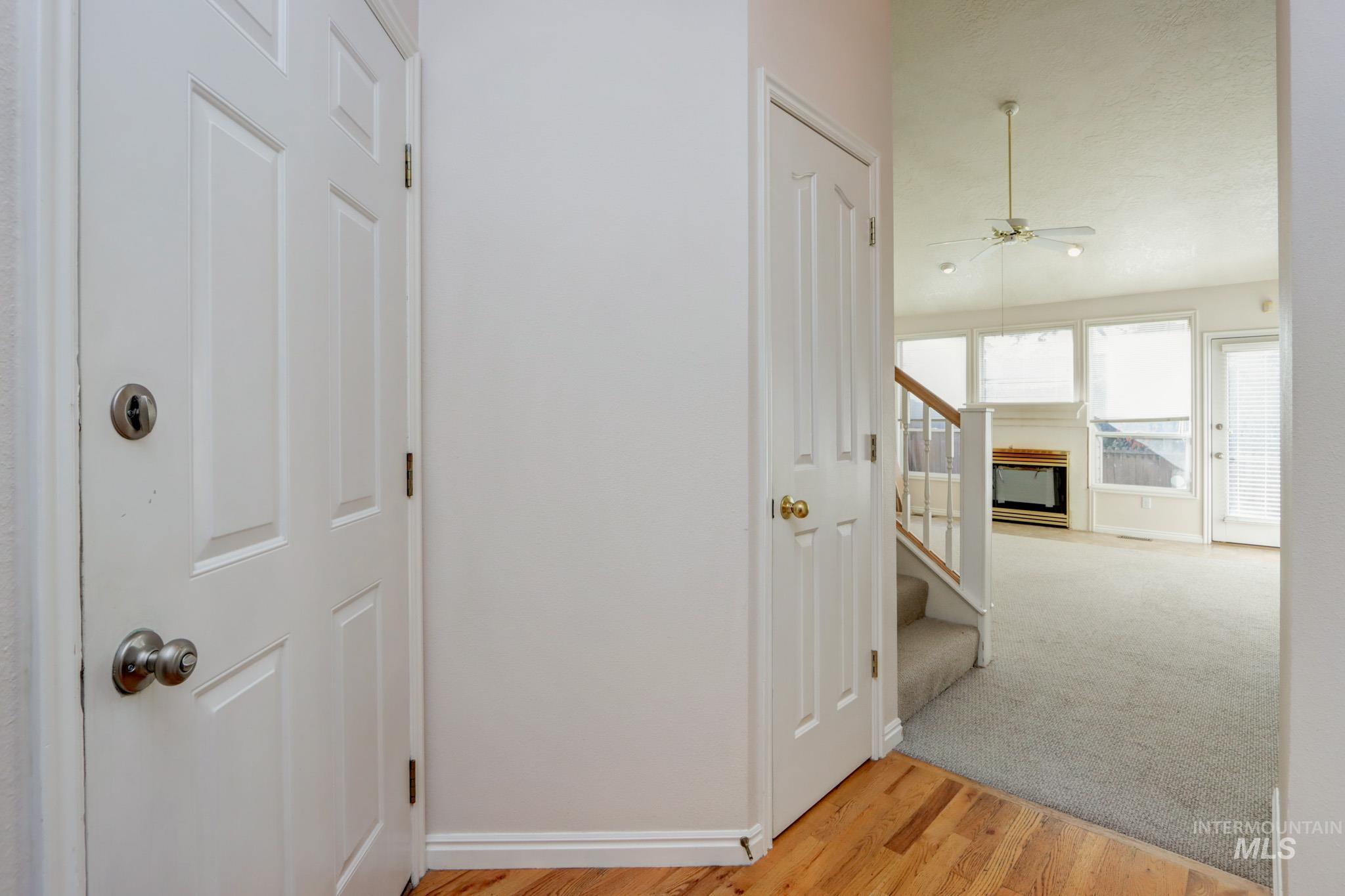 9043 W Shoup Ave Property Photo 5