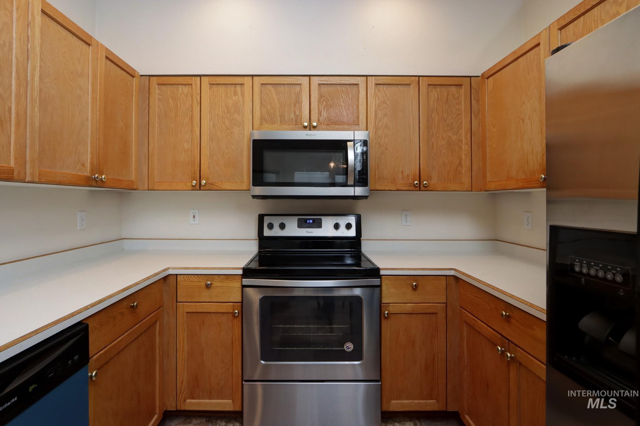 9043 W Shoup Ave Property Photo 17