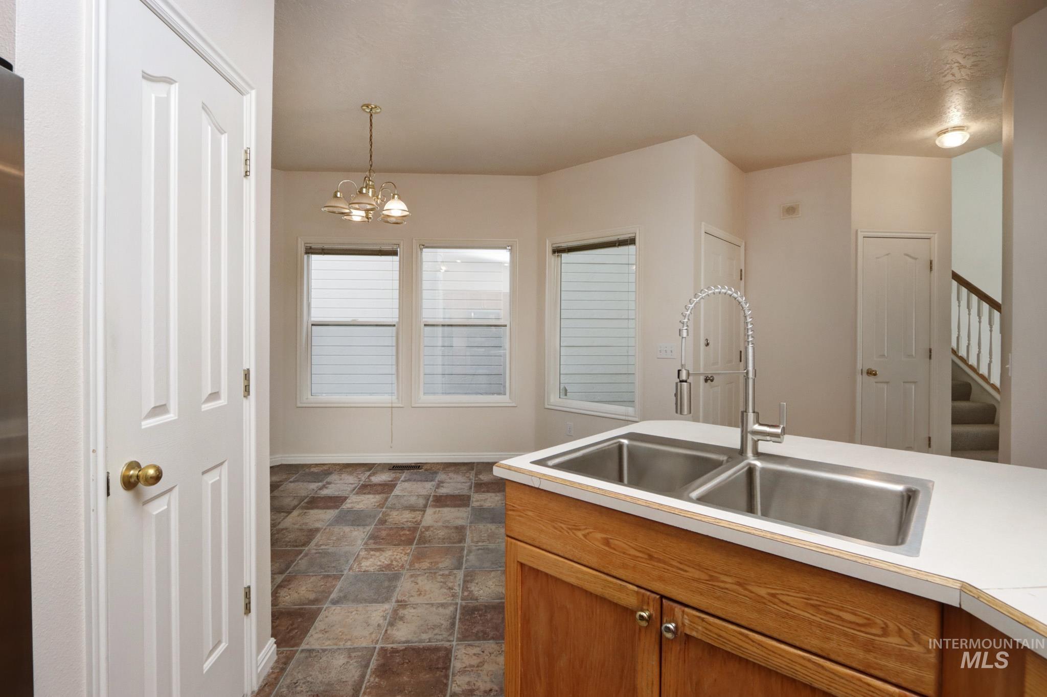 9043 W Shoup Ave Property Photo 19
