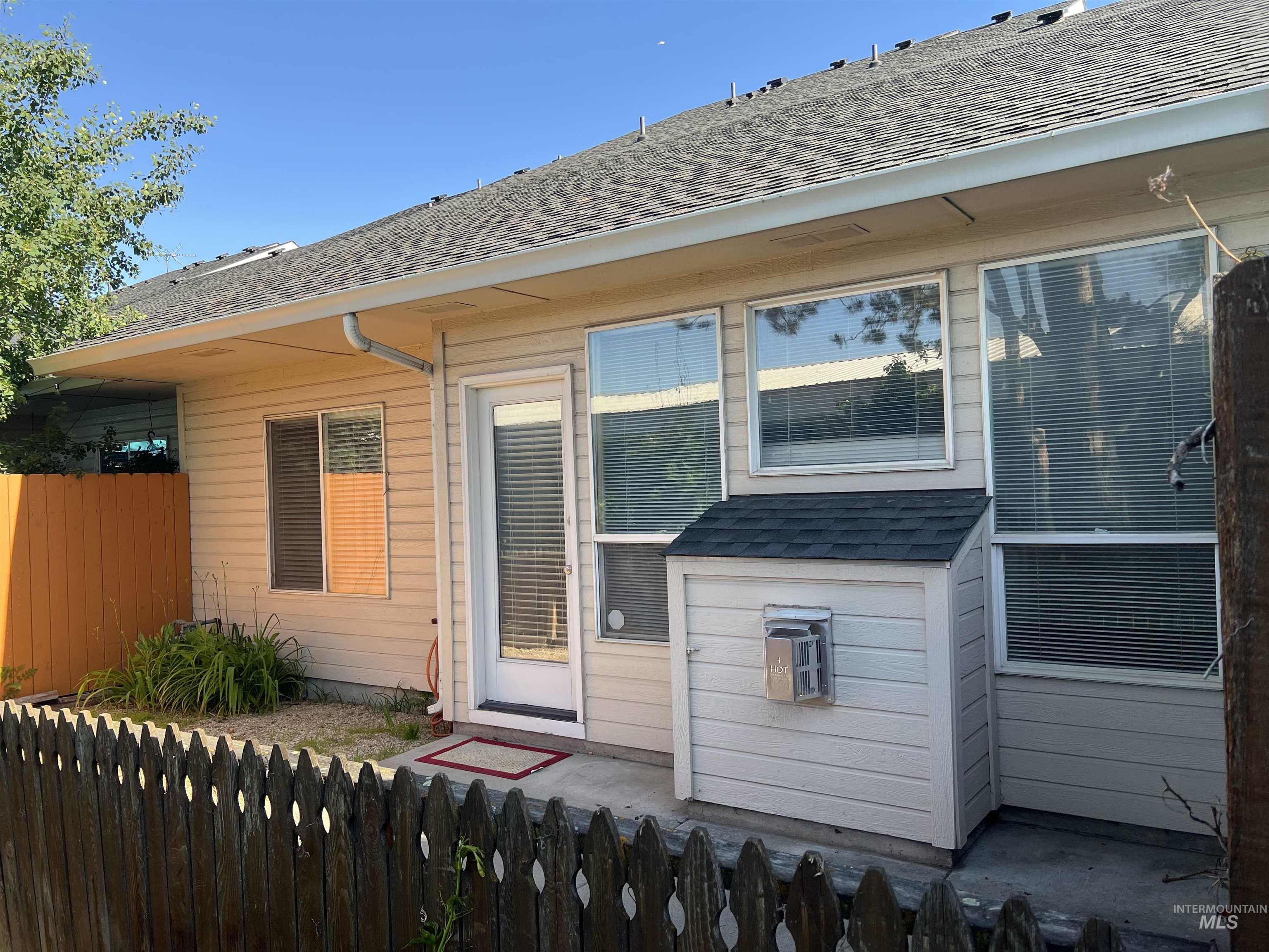 9043 W Shoup Ave Property Photo 43