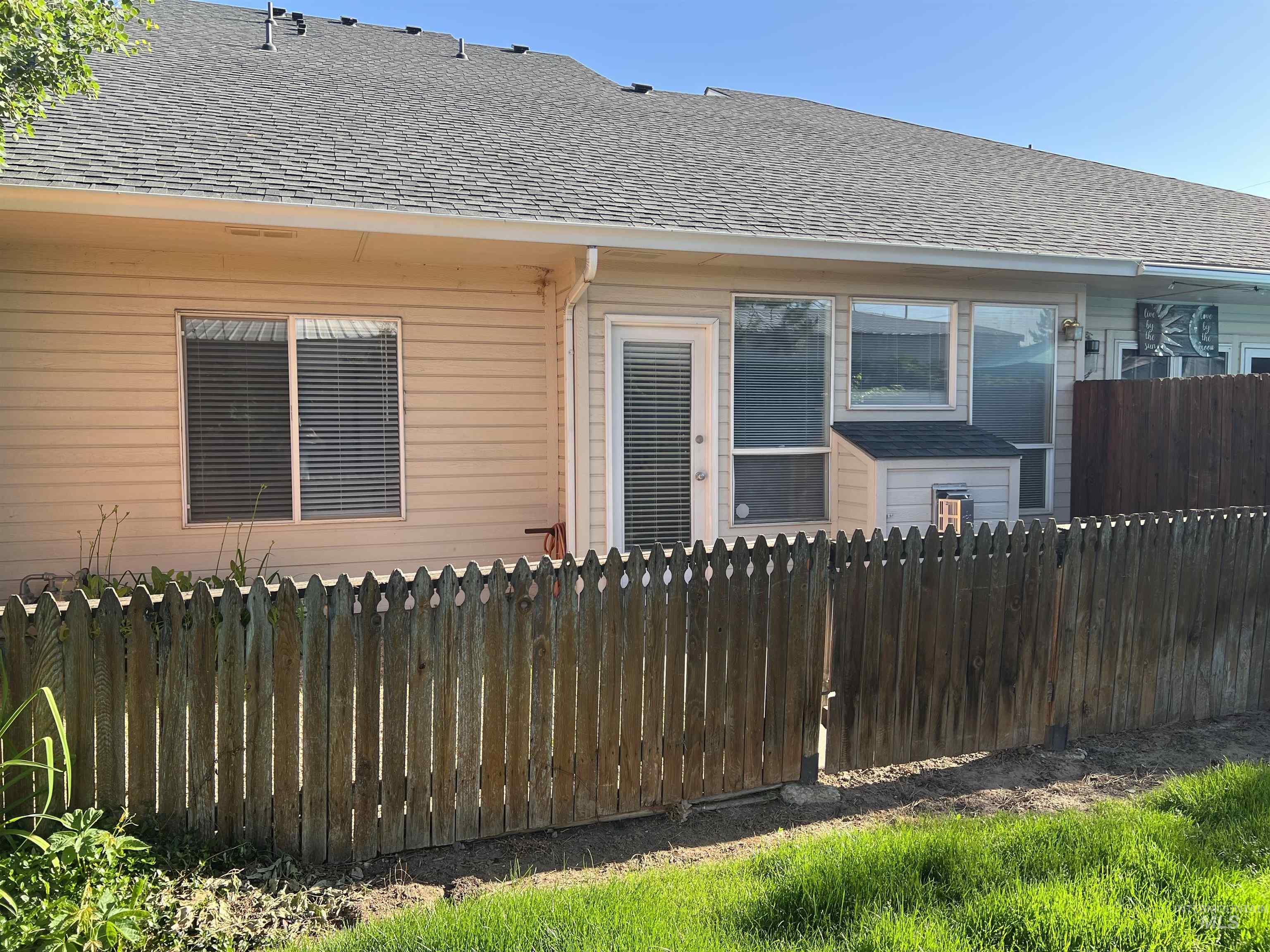 9043 W Shoup Ave Property Photo 44