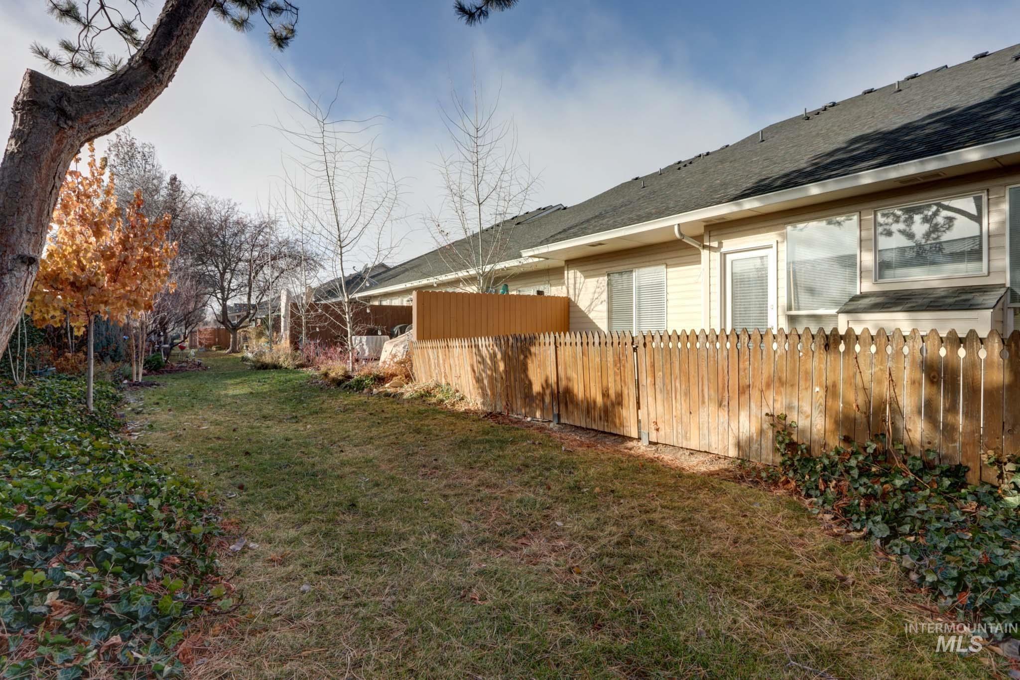 9043 W Shoup Ave Property Photo 48