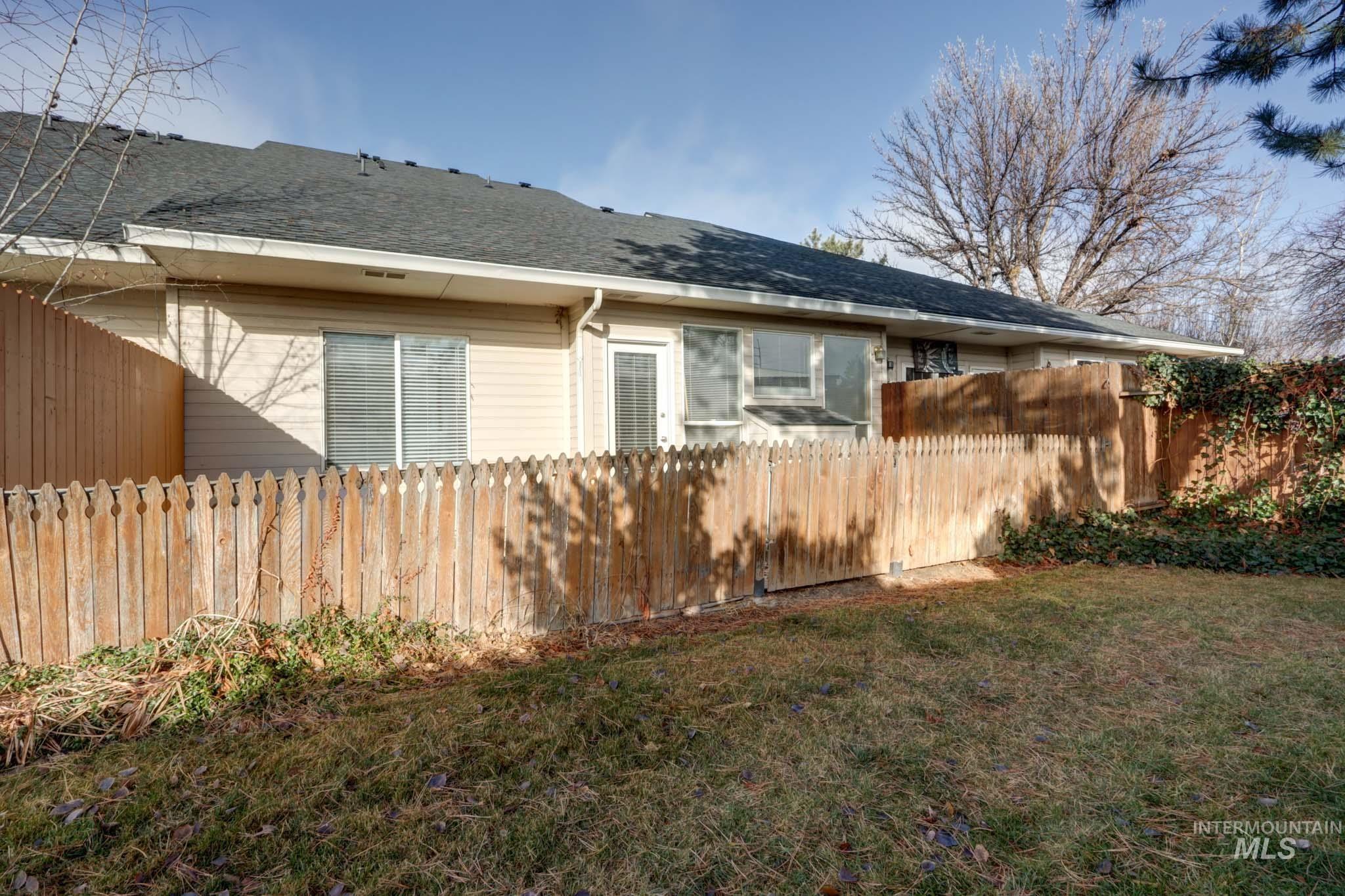 9043 W Shoup Ave Property Photo 49