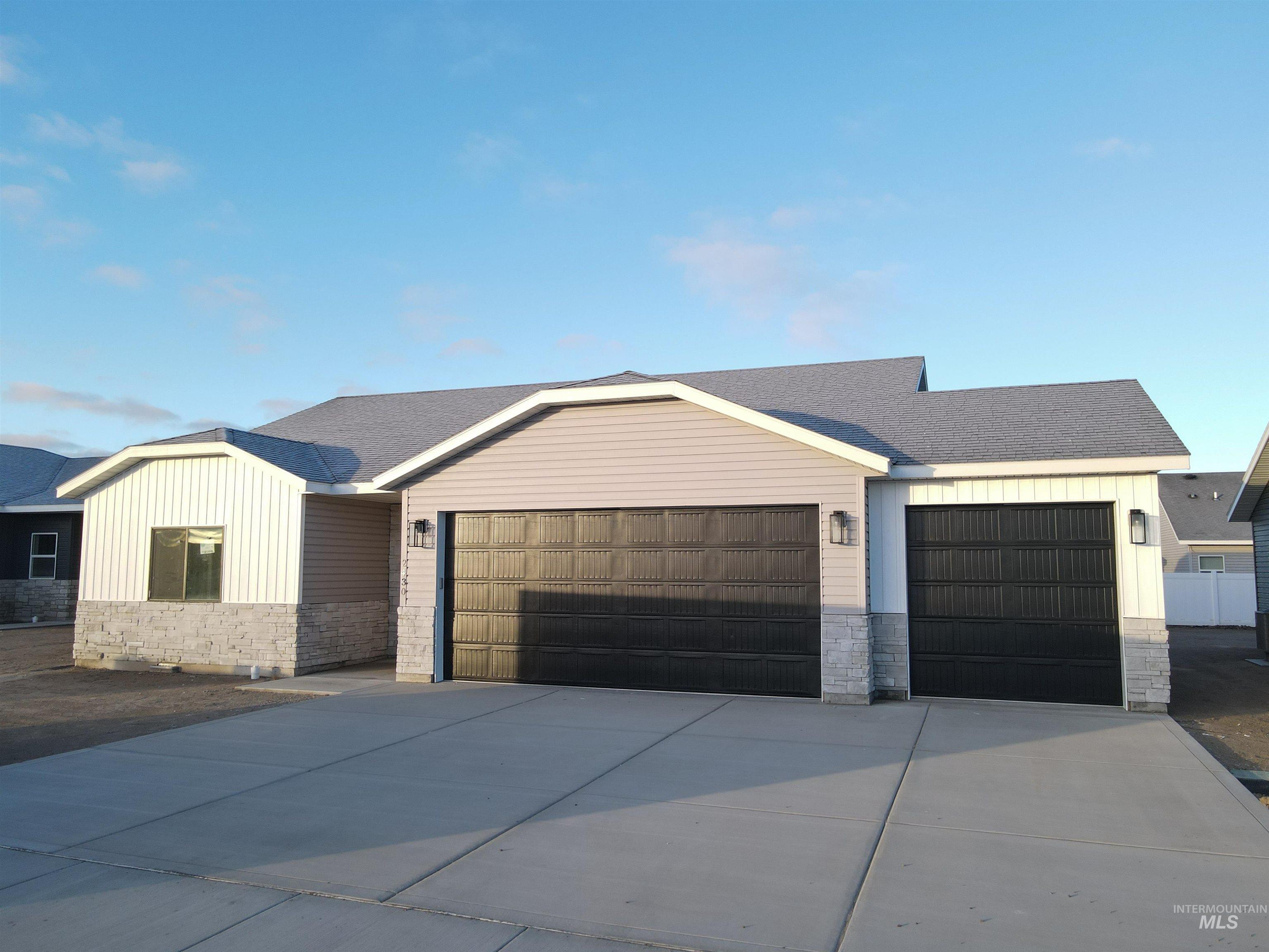 2430 Bristol Avenue Property Photo