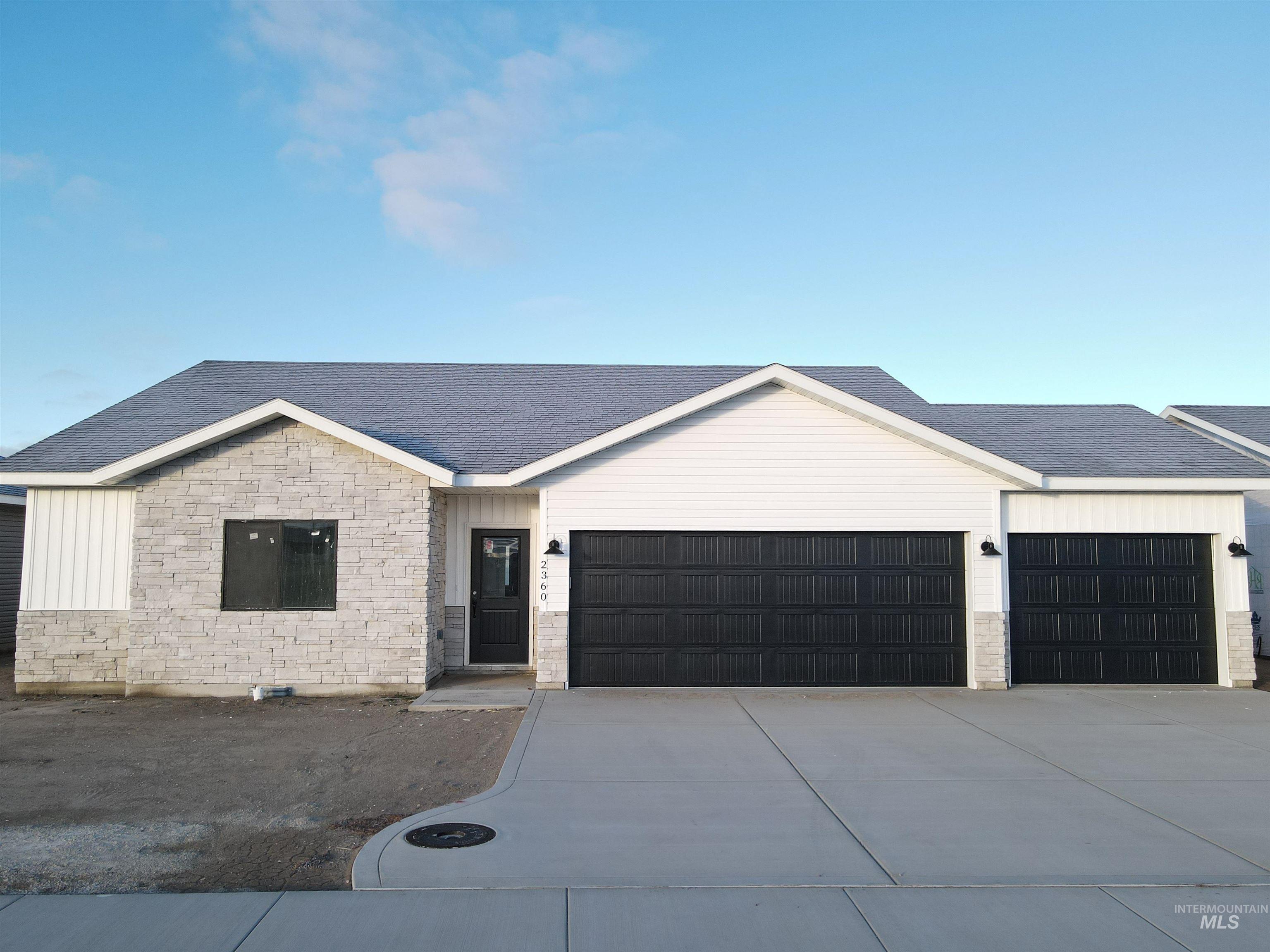 2360 Bristol Avenue Property Photo