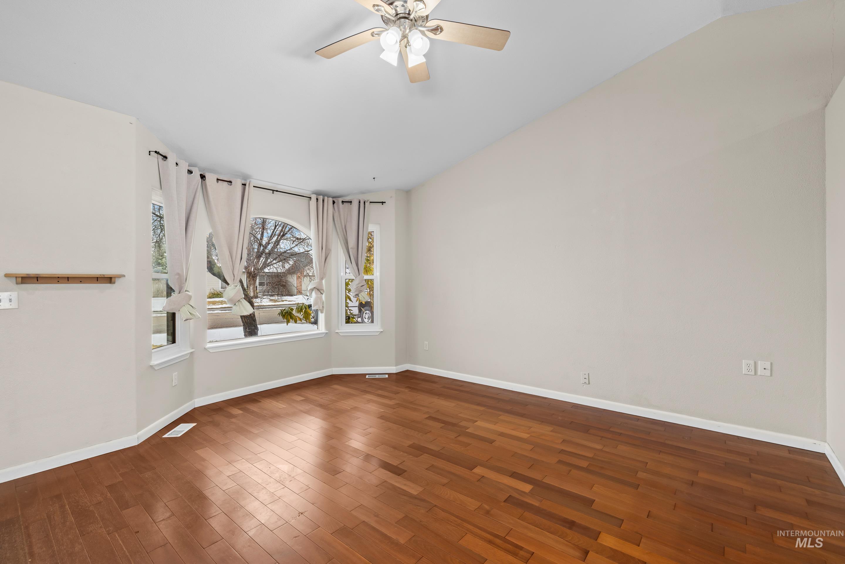 10748 W Hazelwood Property Photo 2