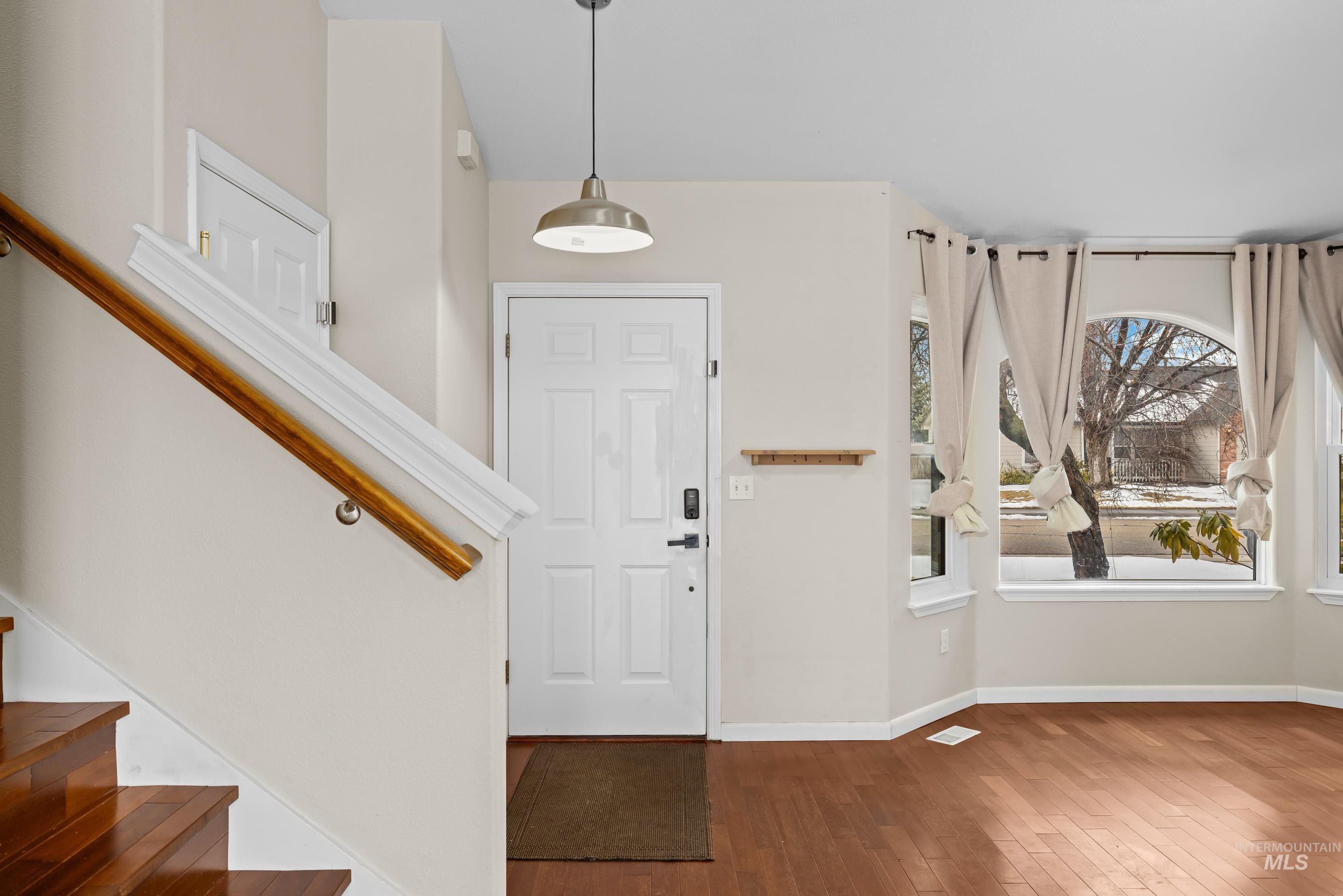 10748 W Hazelwood Property Photo 3