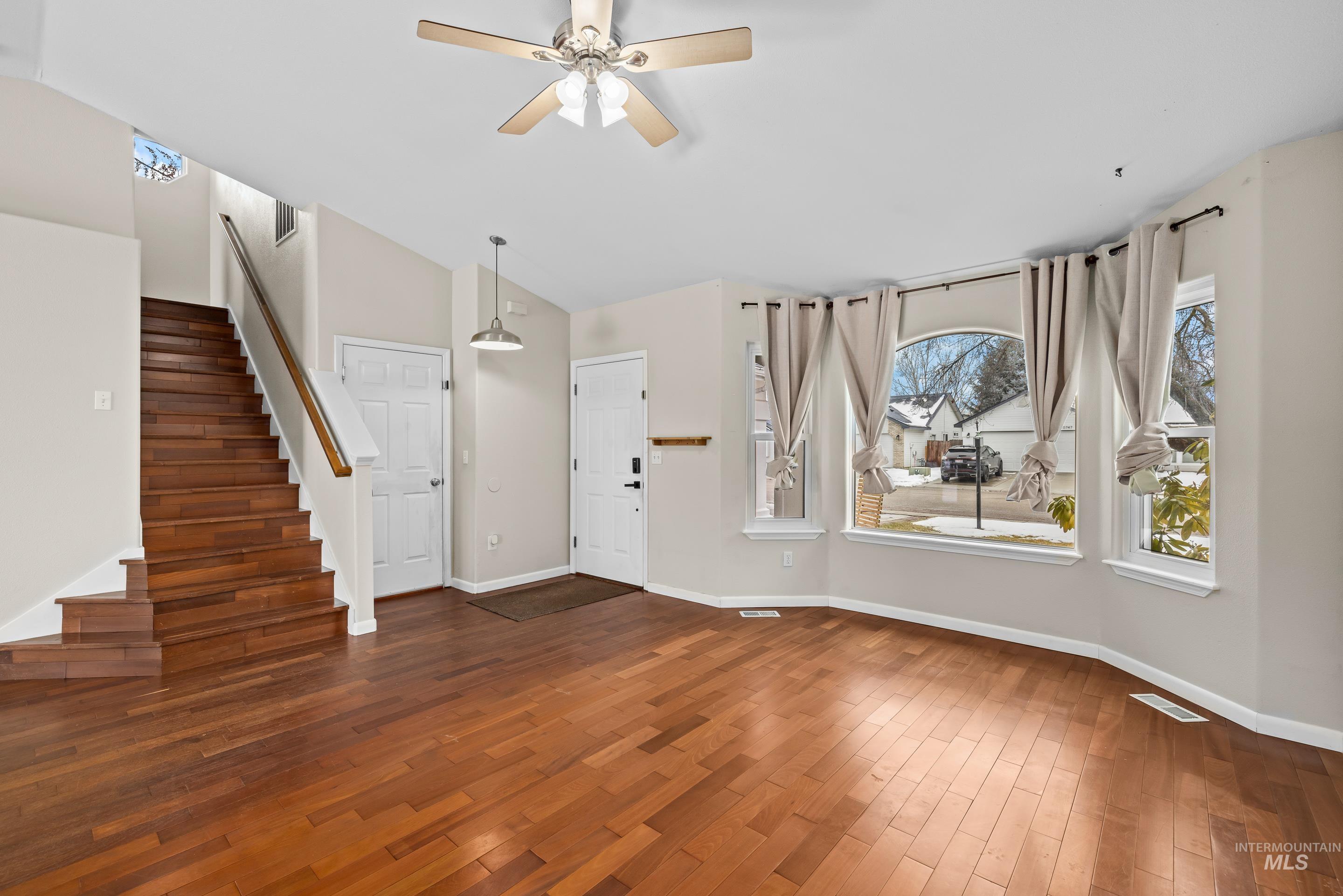 10748 W Hazelwood Property Photo 4