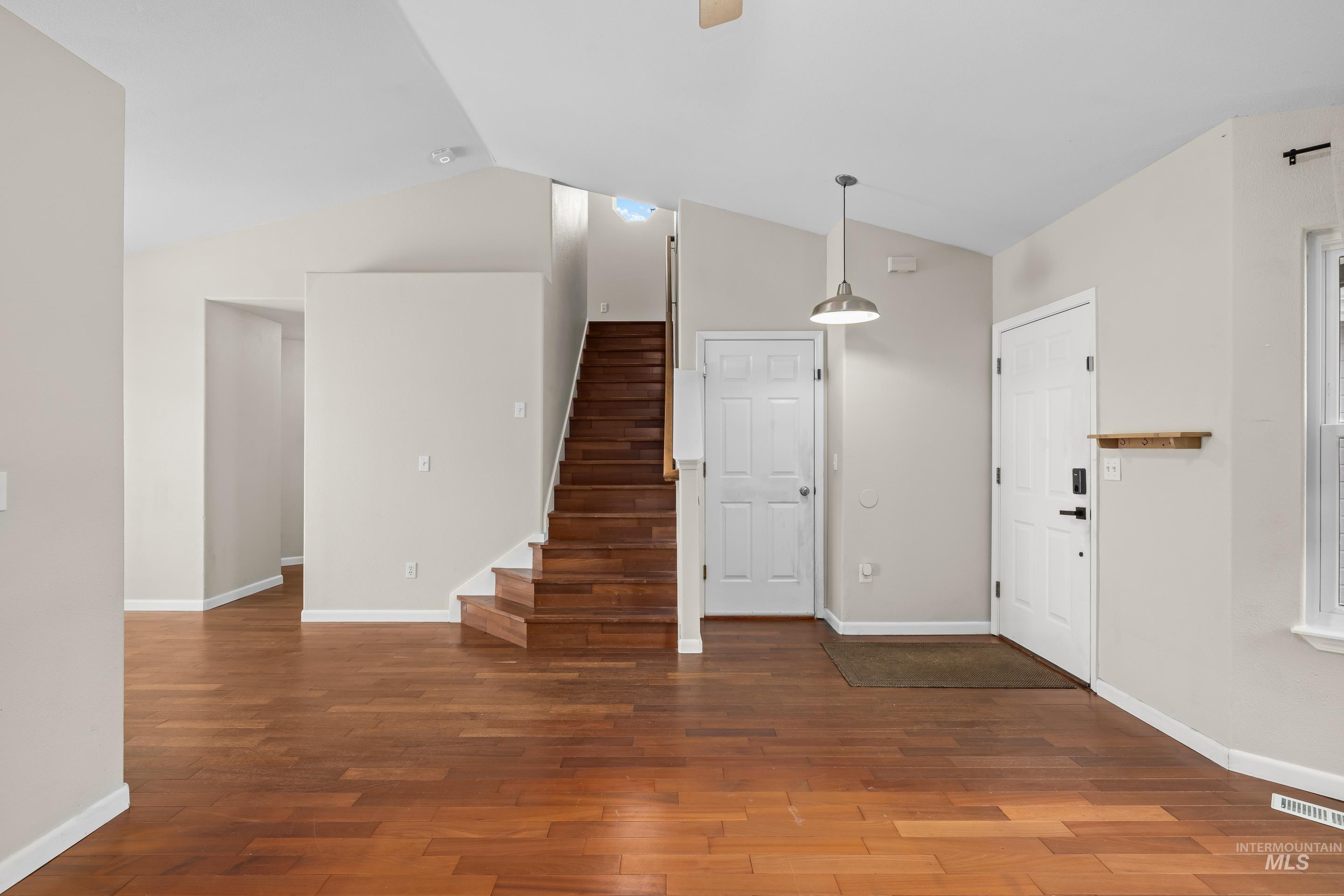 10748 W Hazelwood Property Photo 5