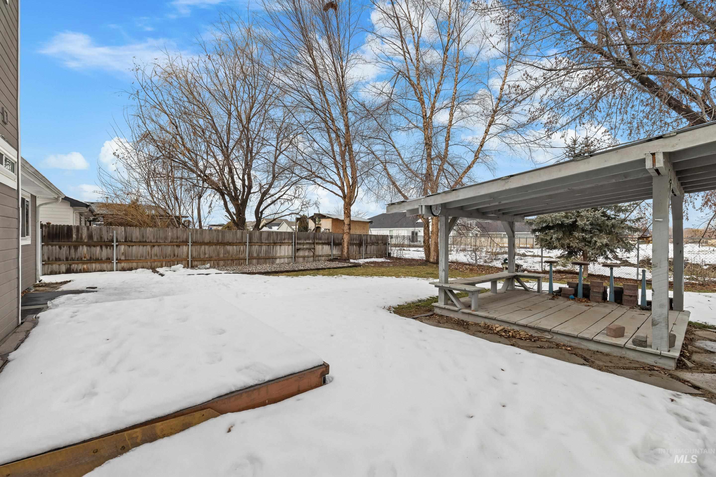 10748 W Hazelwood Property Photo 25