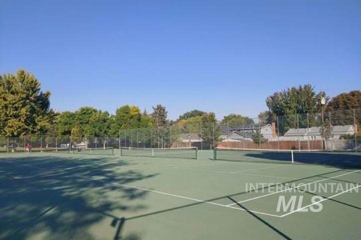 3002 N 36th Street Property Photo 34