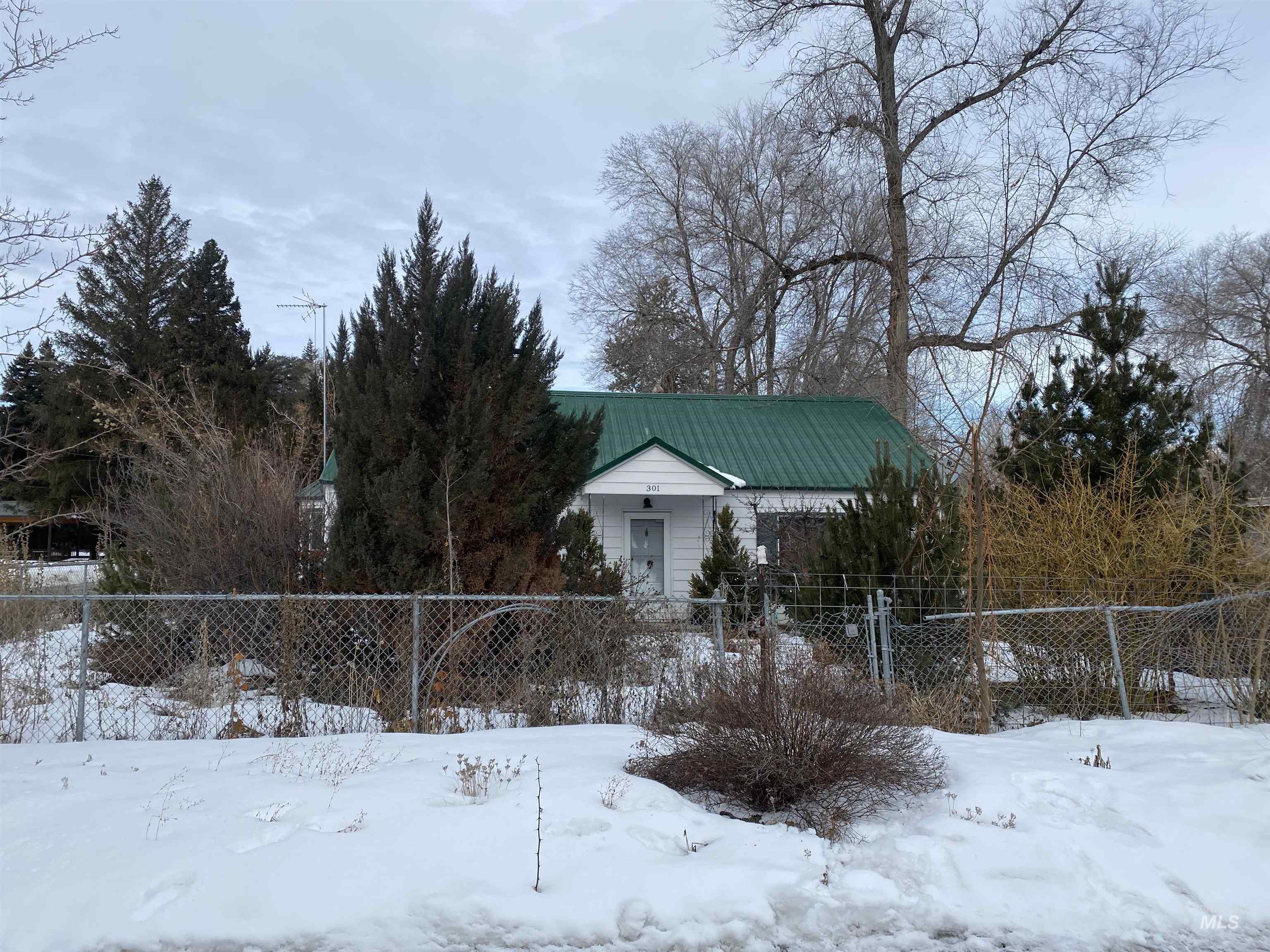 301 N Birch Property Photo