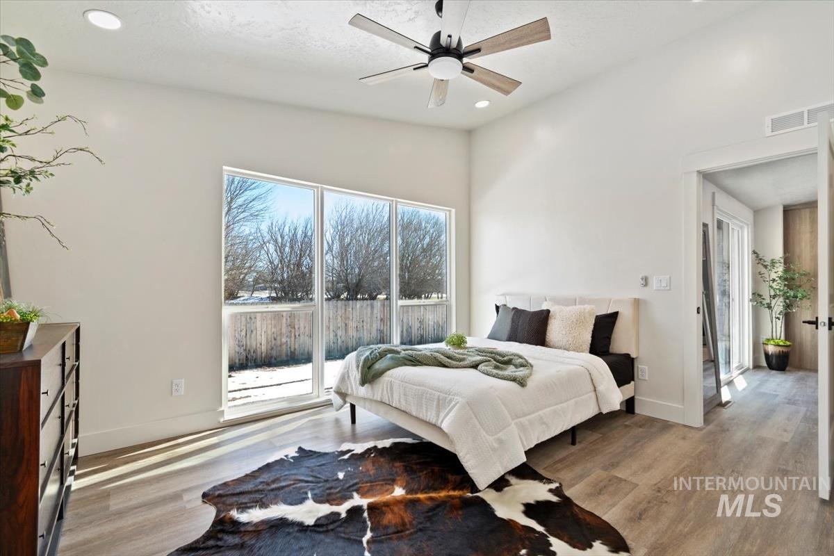 362 W London St Property Photo 17
