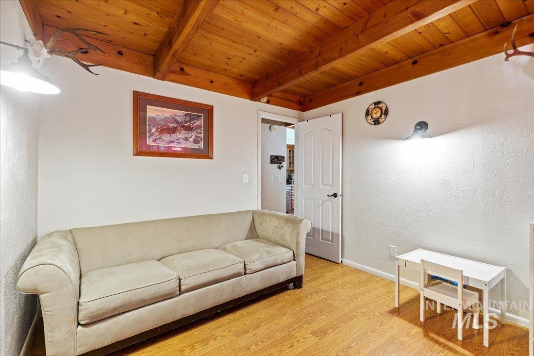 45 Scriver Woods Property Photo 18