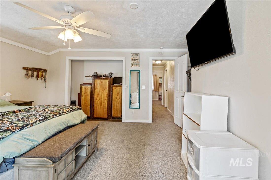 45 Scriver Woods Property Photo 32