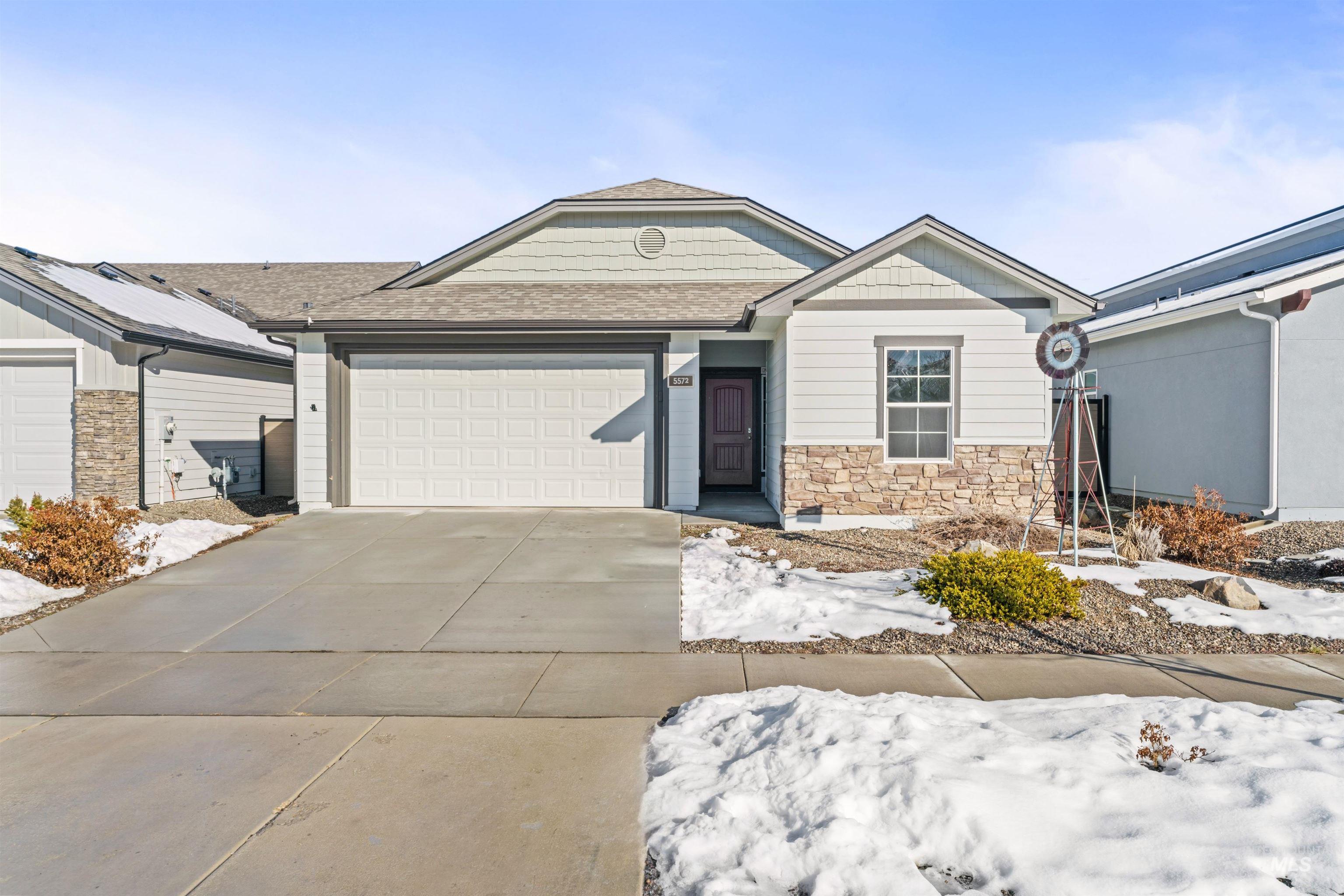 5572 W Song Sparrow Street Property Photo