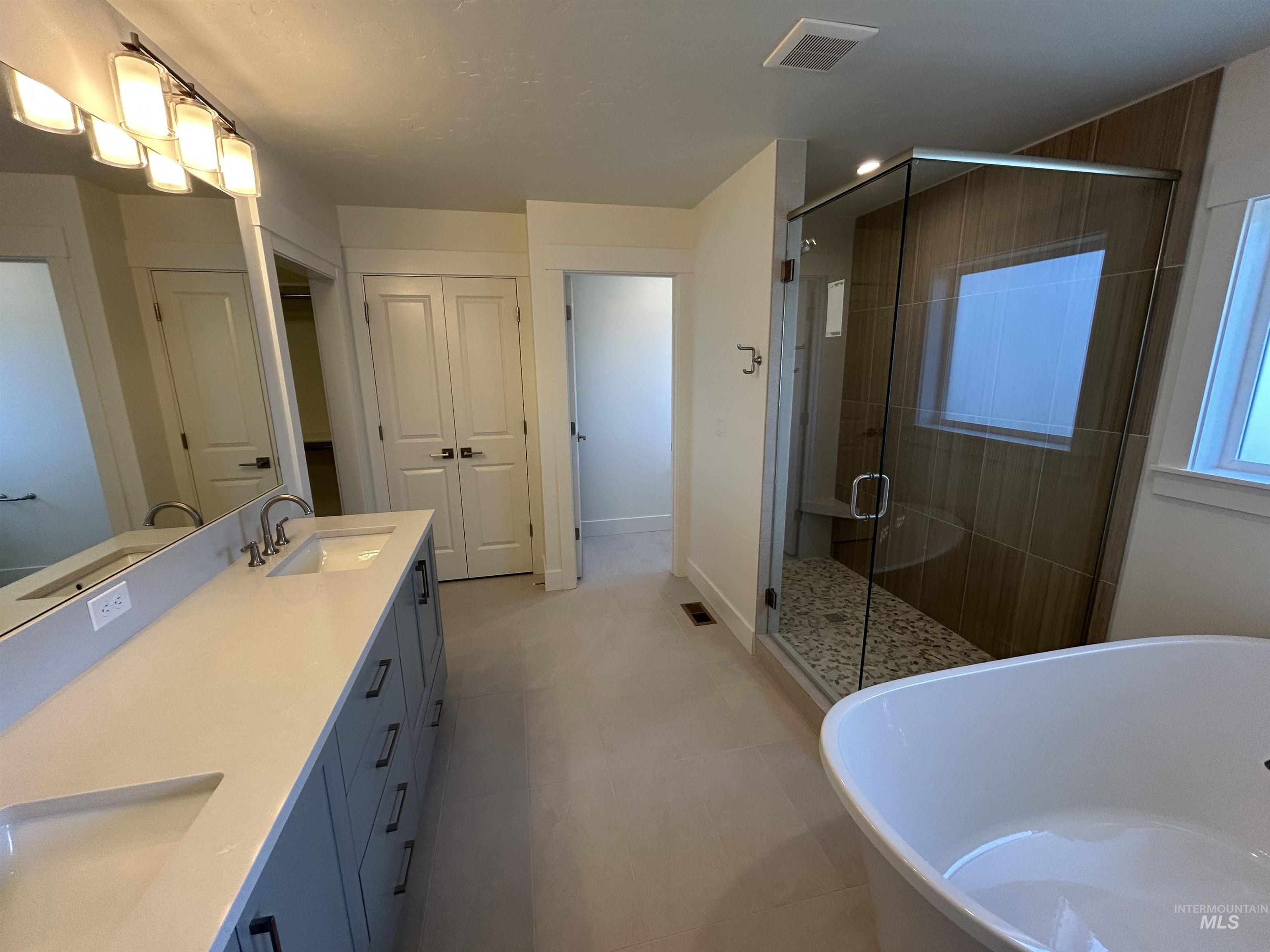6112 S Sachet Ave Property Photo 13