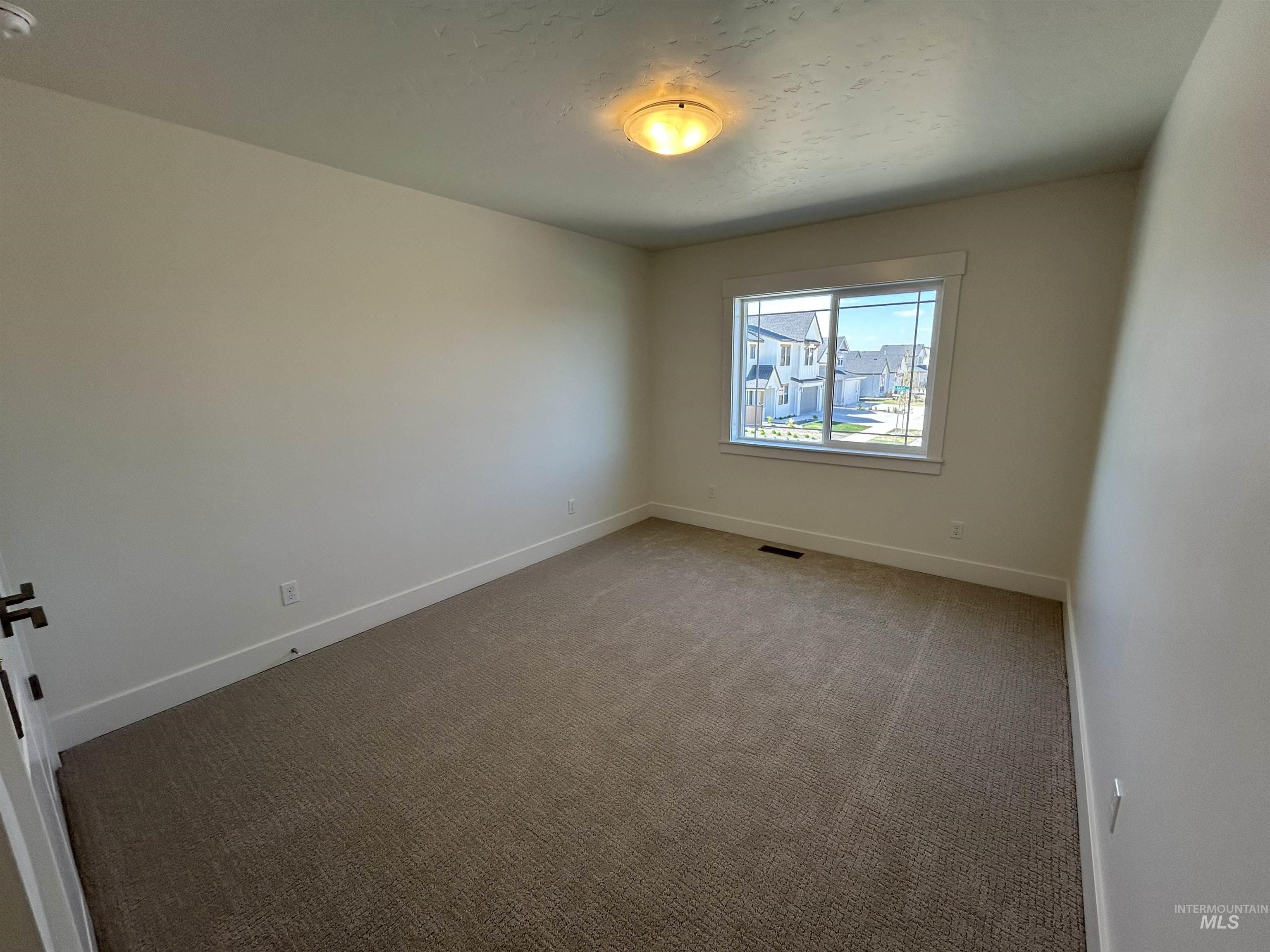 6112 S Sachet Ave Property Photo 22