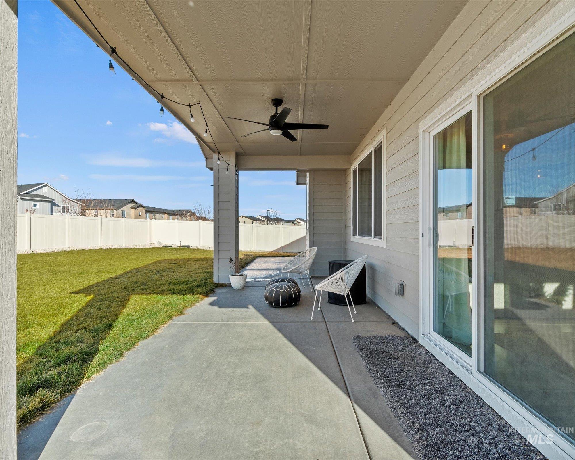 4875 N Glenrock Ave Property Photo 33