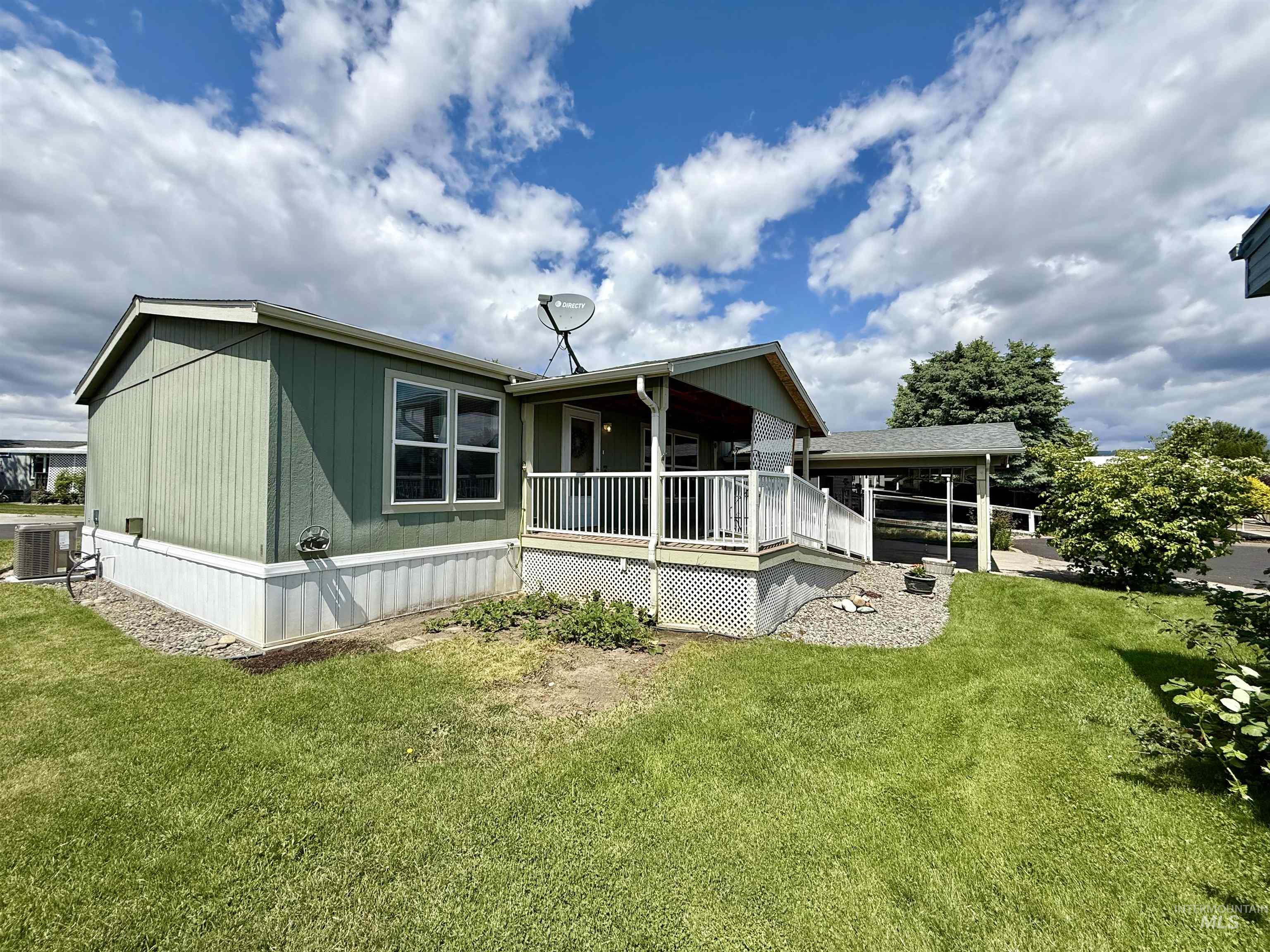 2015 6th Avenue Property Photo 1